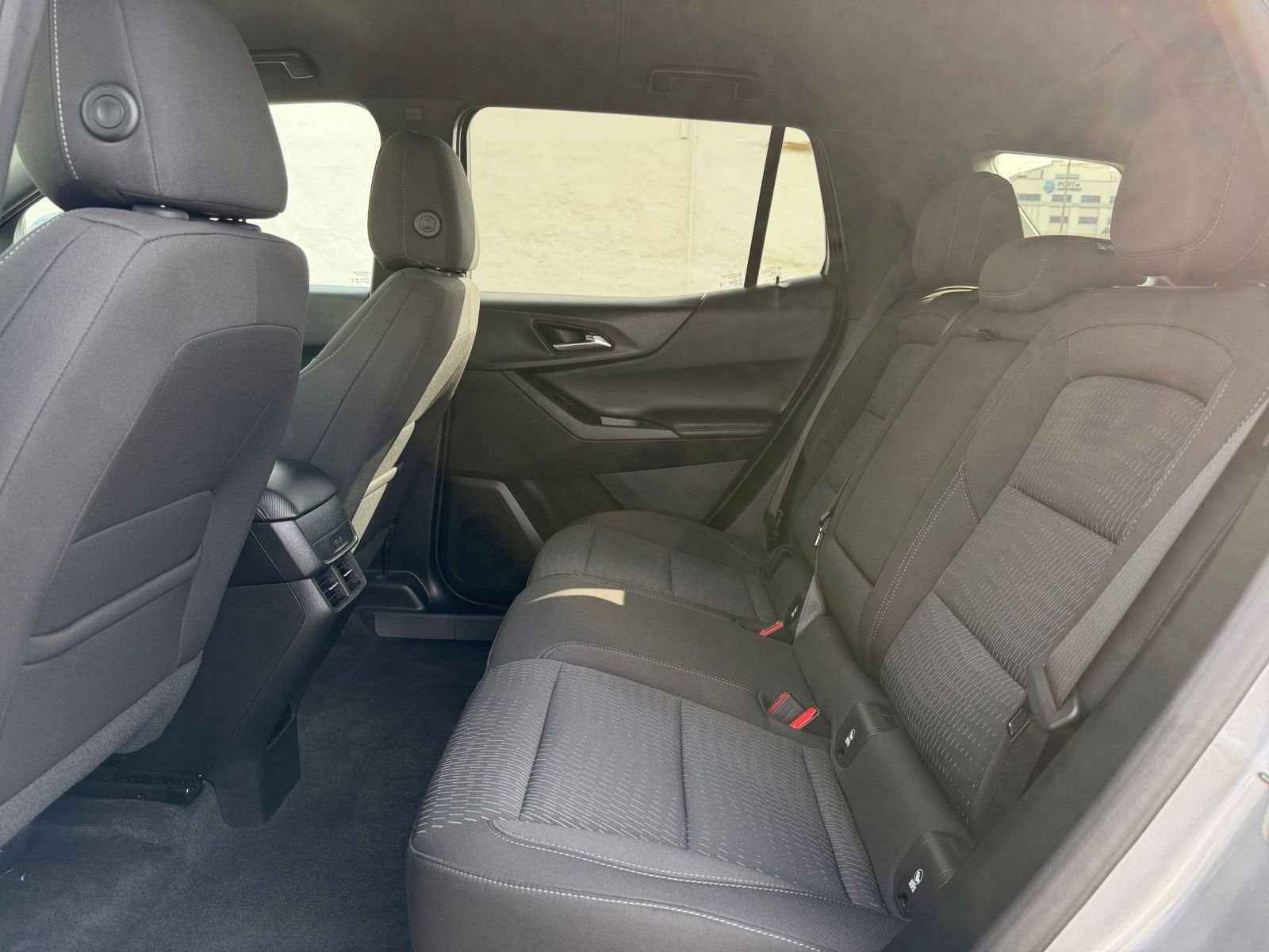 Thumbnail: 2025 Chevrolet Equinox - 24