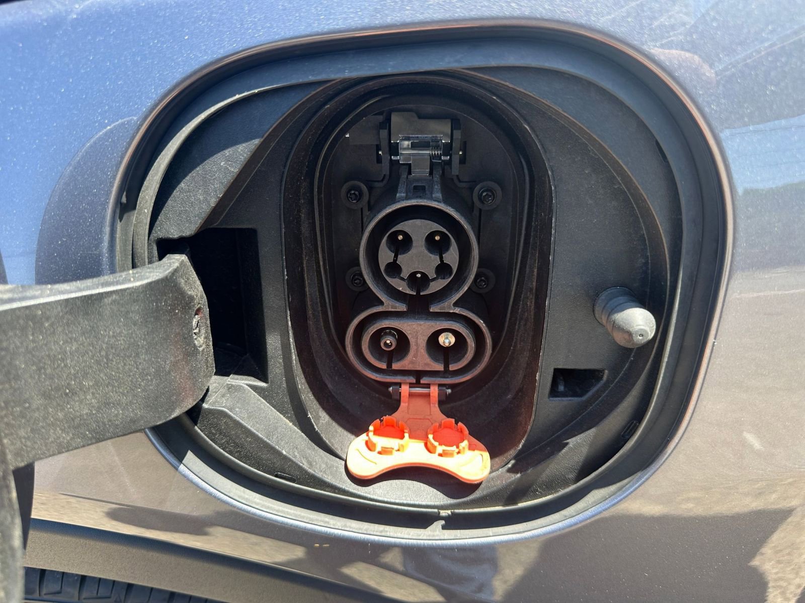 Thumbnail: 2023 Chevrolet Bolt EV - 23