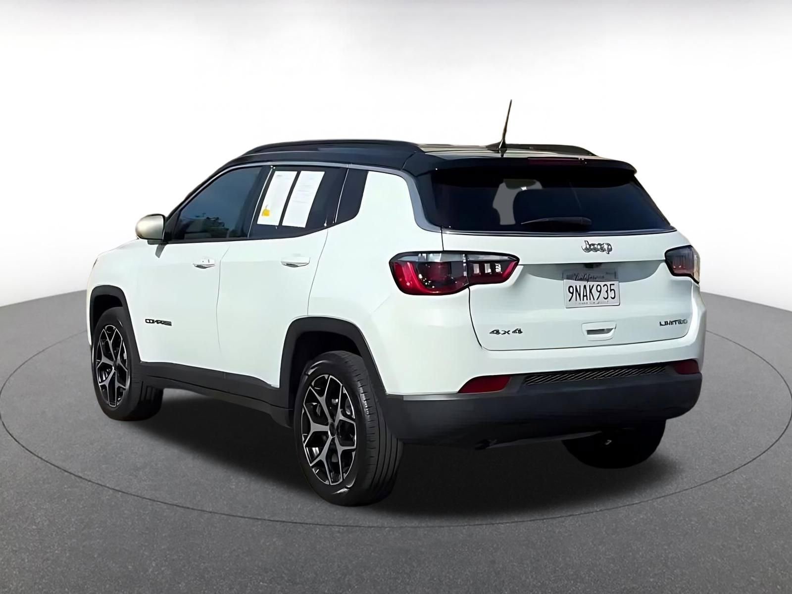 Thumbnail: 2025 Jeep Compass - 11