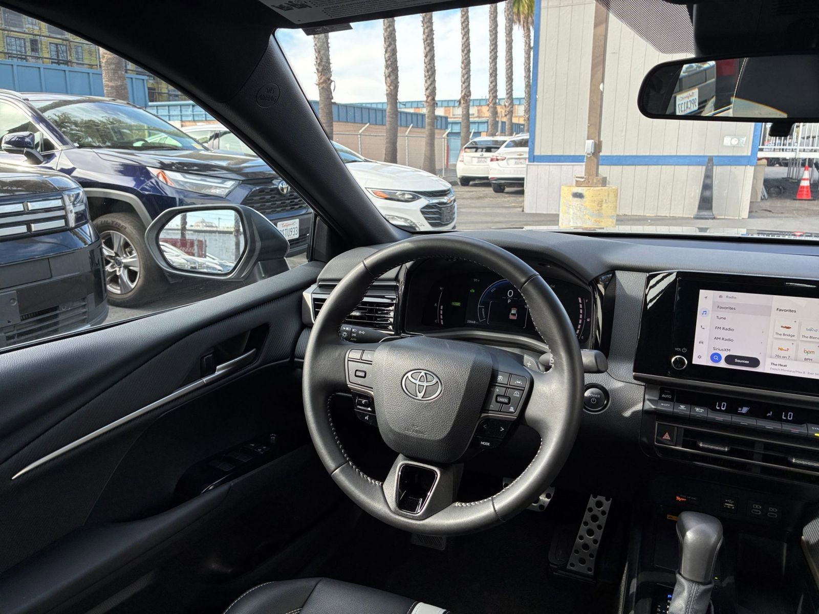 Thumbnail: 2025 Toyota Camry - 34