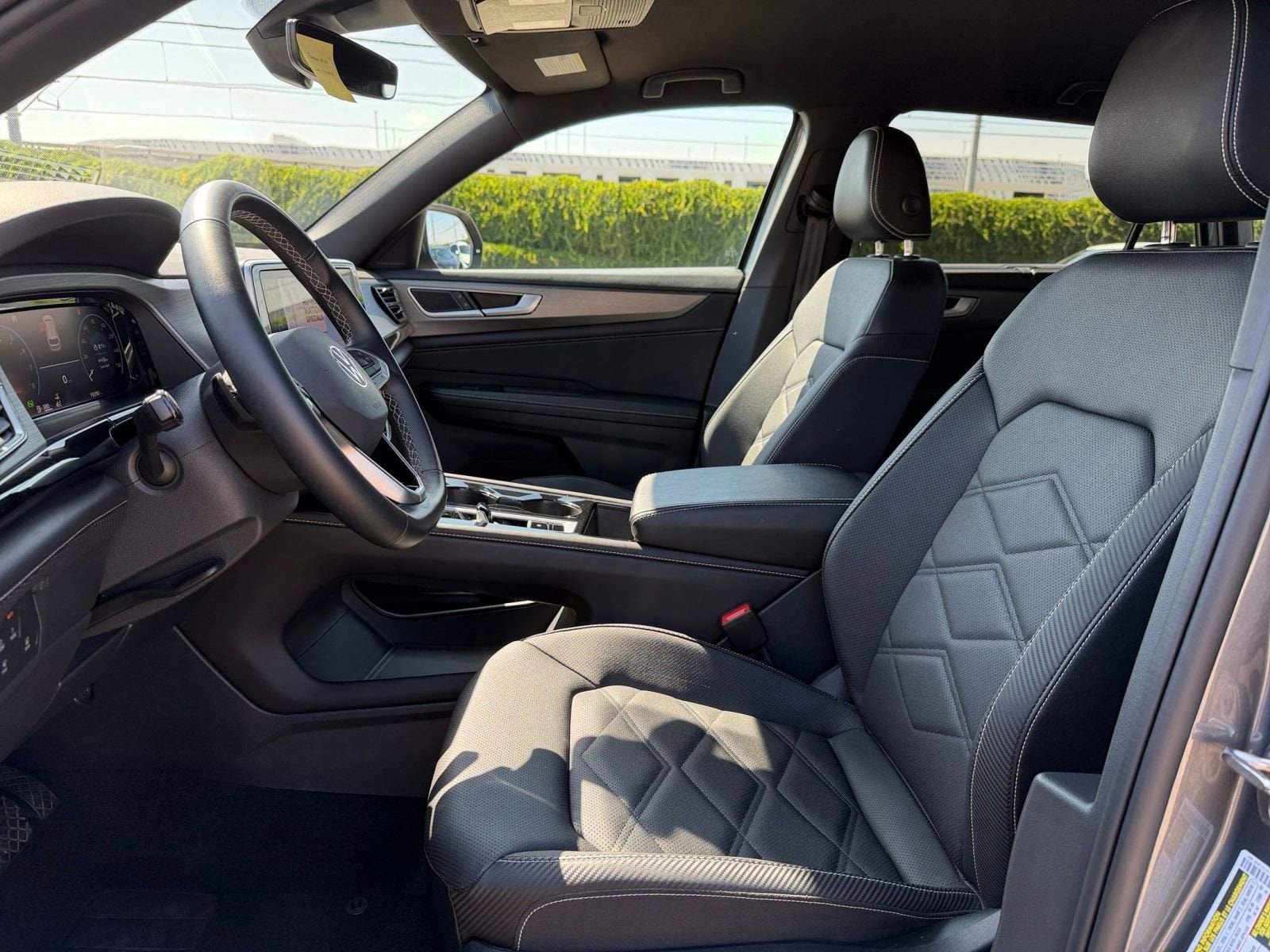 Thumbnail: 2025 Volkswagen Atlas - 27