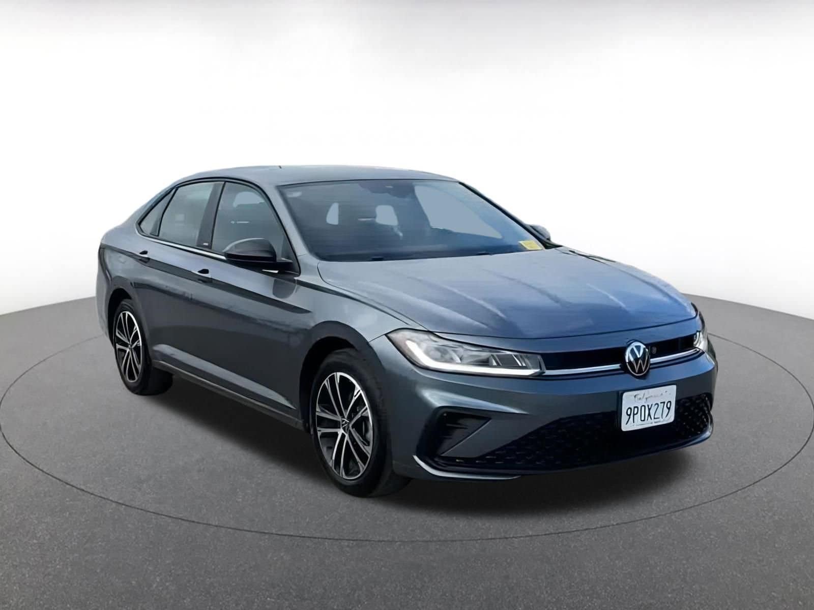 Thumbnail: 2025 Volkswagen Jetta - 3