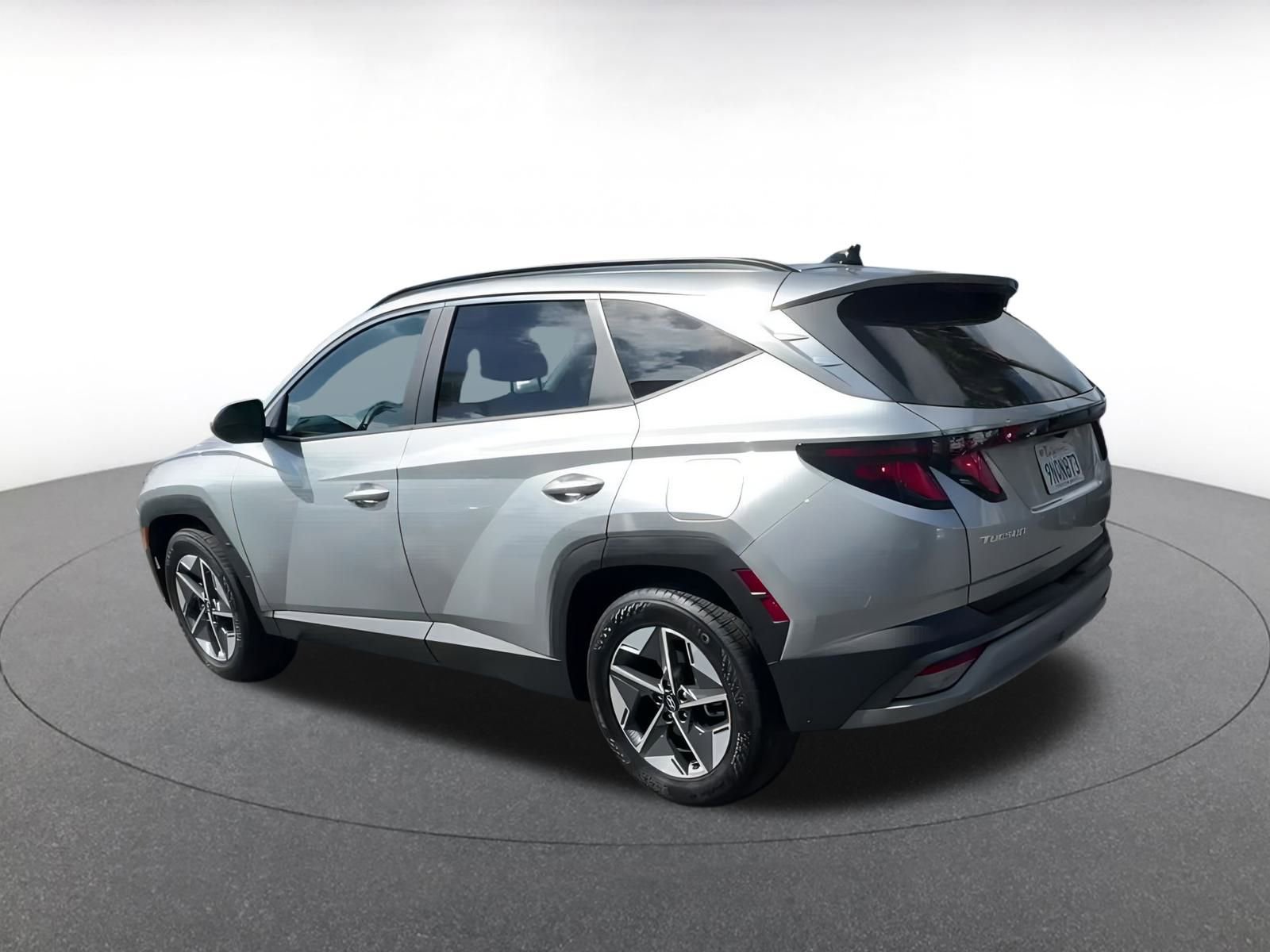 Thumbnail: 2025 Hyundai Tucson - 10