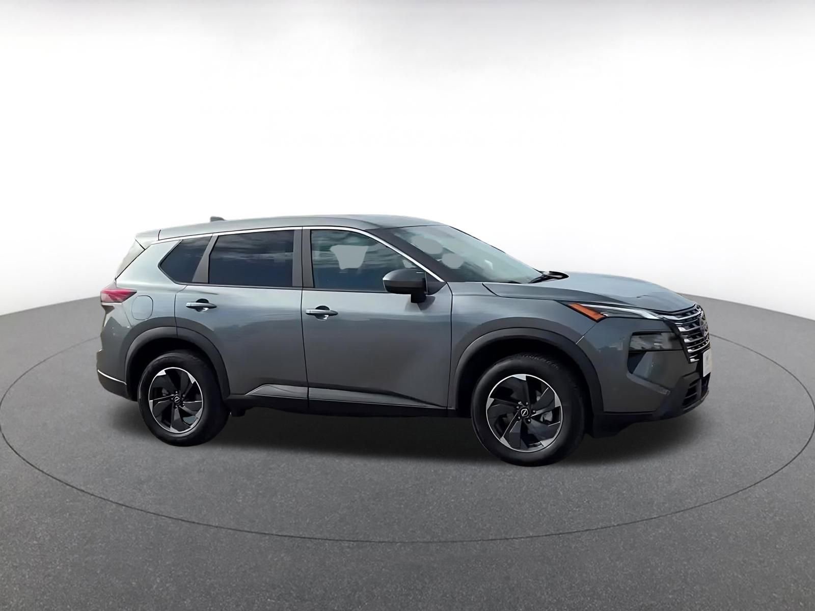 Thumbnail: 2025 Nissan Rogue - 2