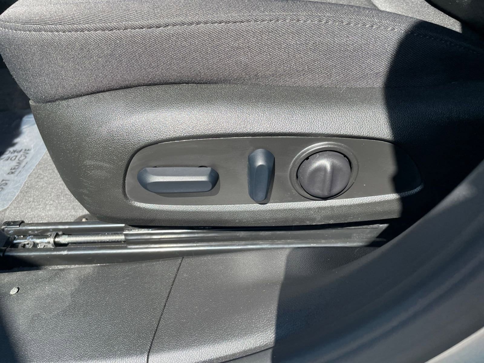 2024 Chevrolet Malibu LT 23