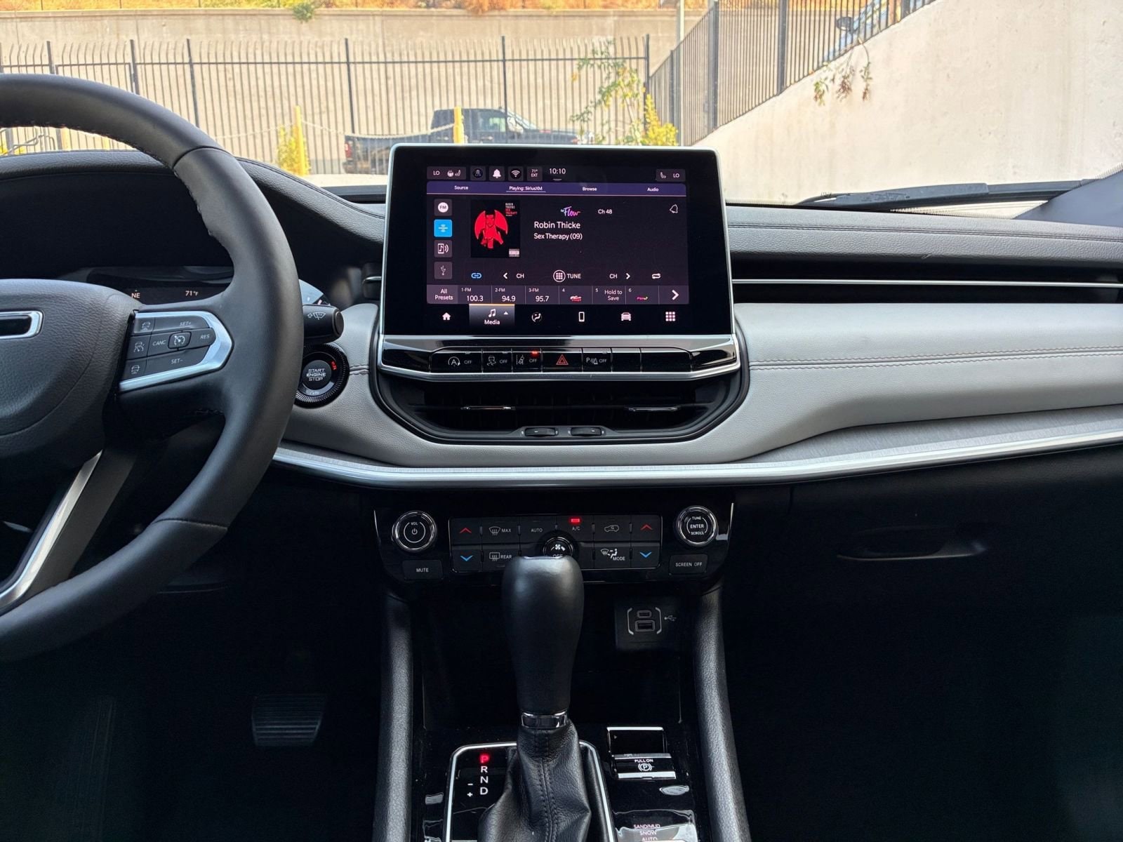 Thumbnail: 2025 Jeep Compass - 17