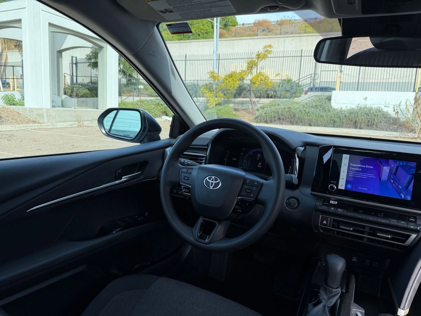 Thumbnail: 2025 Toyota Camry - 33