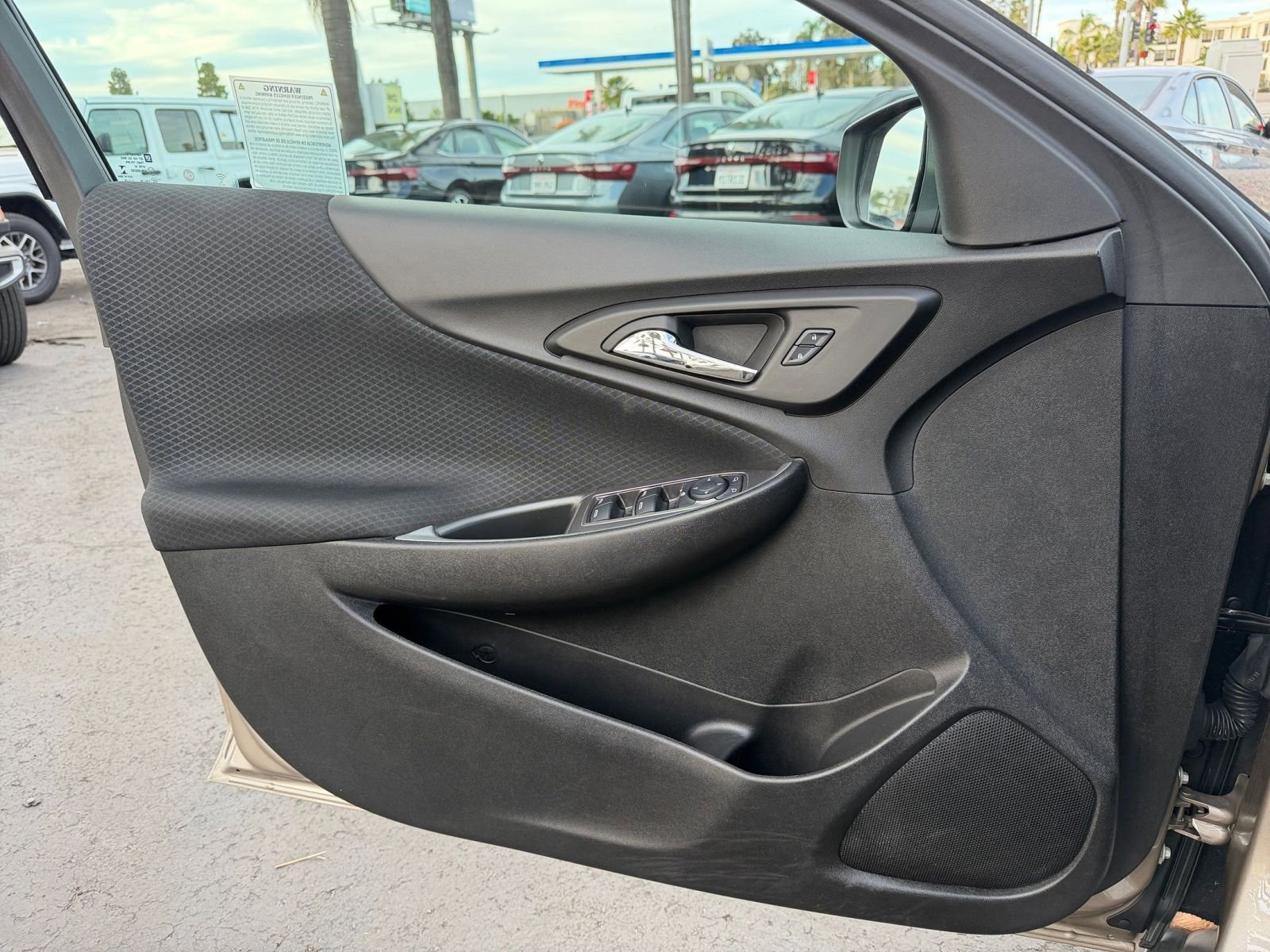 Thumbnail: 2024 Chevrolet Malibu - 18