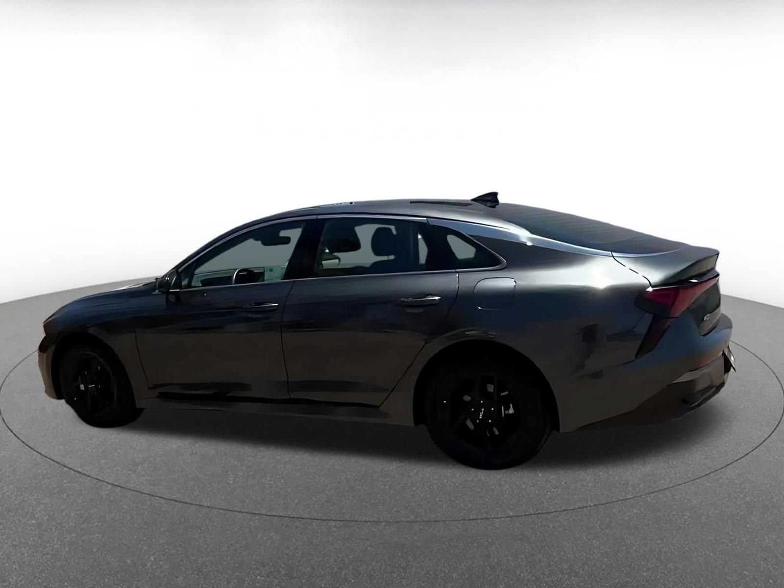 Thumbnail: 2025 Kia K5 - 15