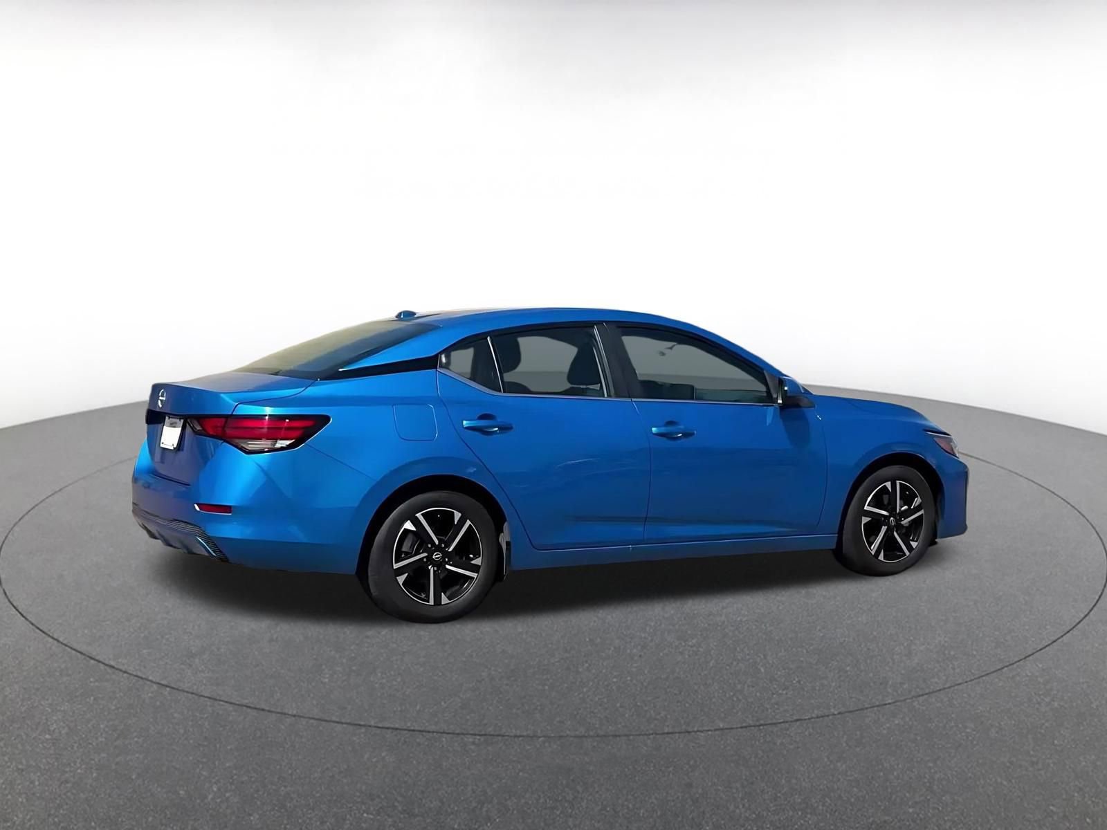 Thumbnail: 2025 Nissan Sentra - 15