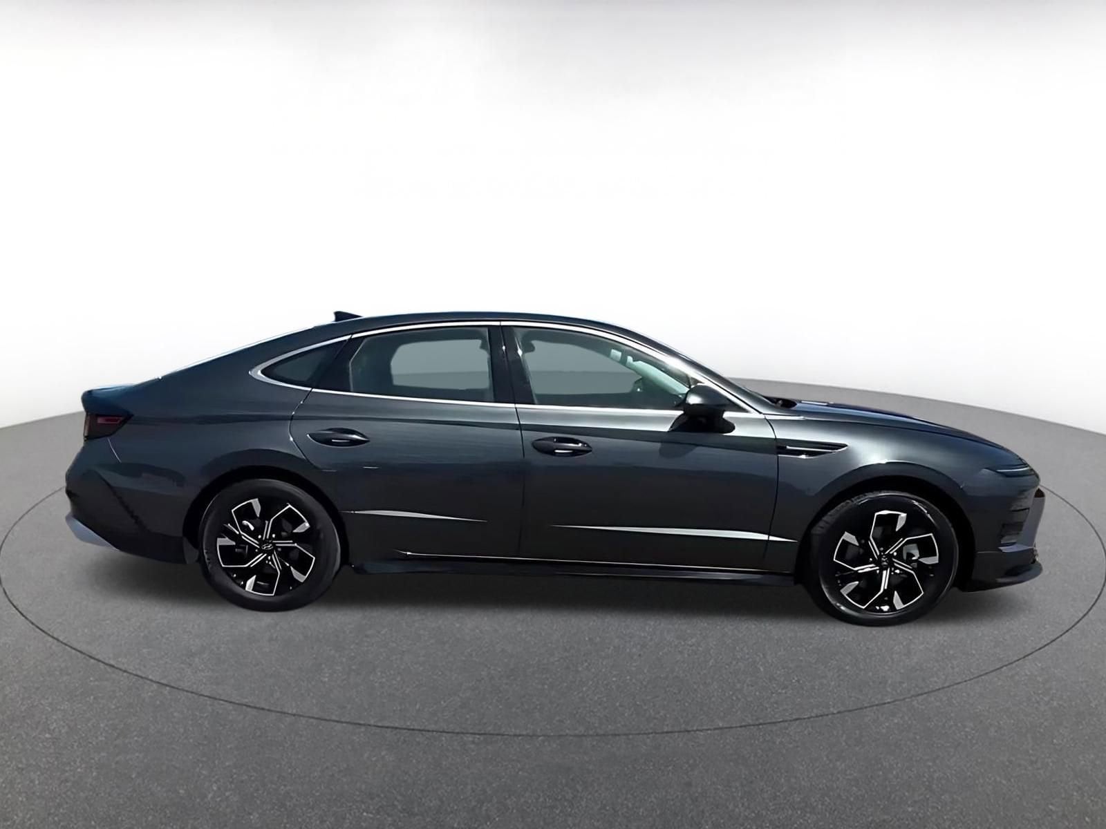 Thumbnail: 2025 Hyundai Sonata - 11