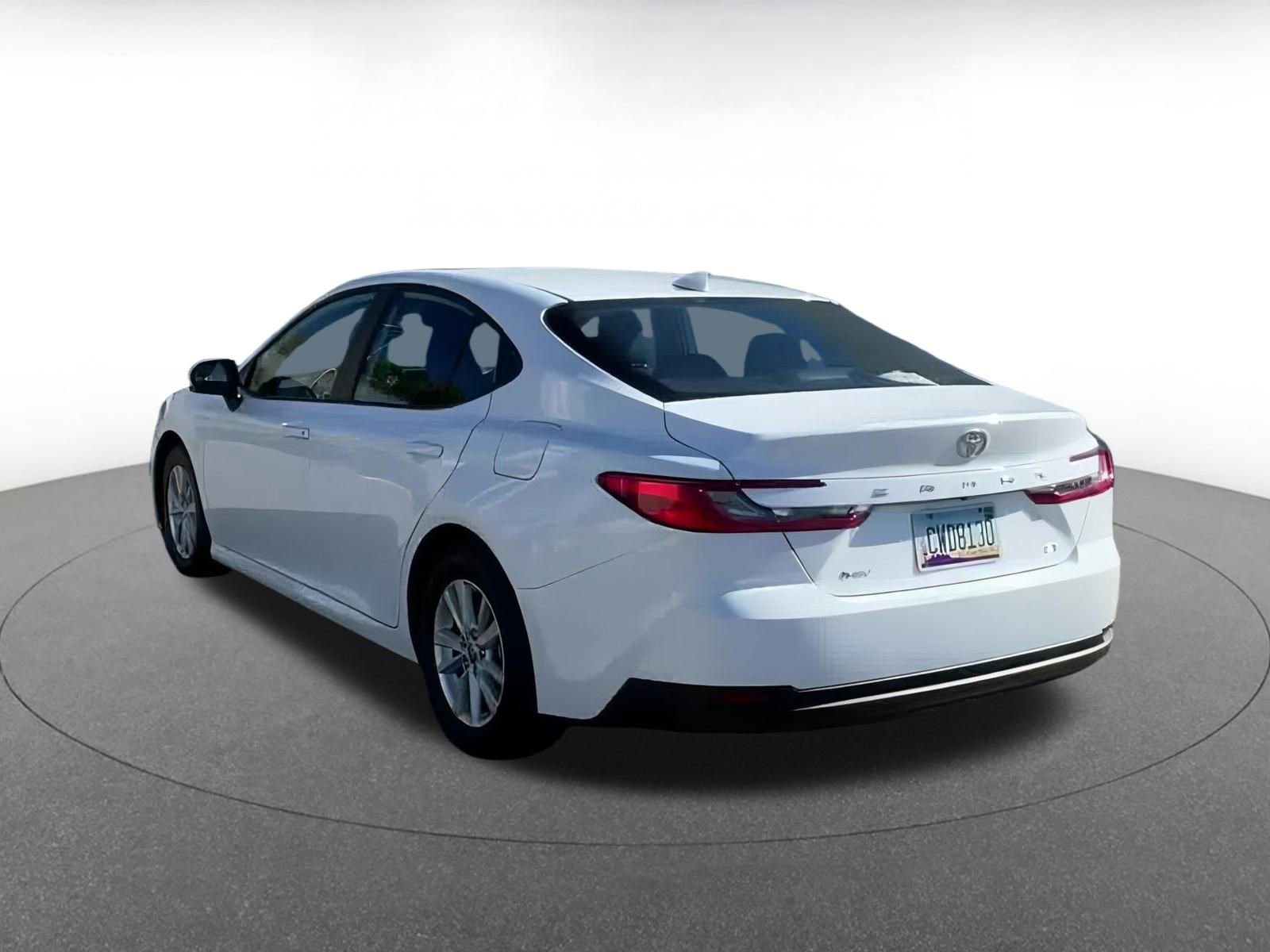 Thumbnail: 2025 Toyota Camry - 11