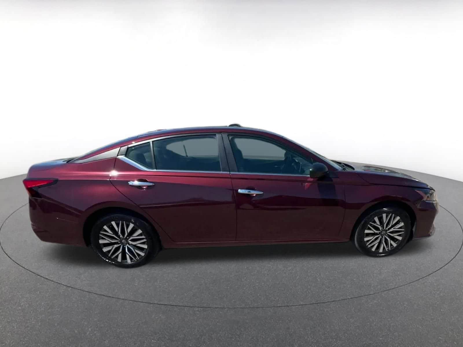 Thumbnail: 2024 Nissan Altima - 16