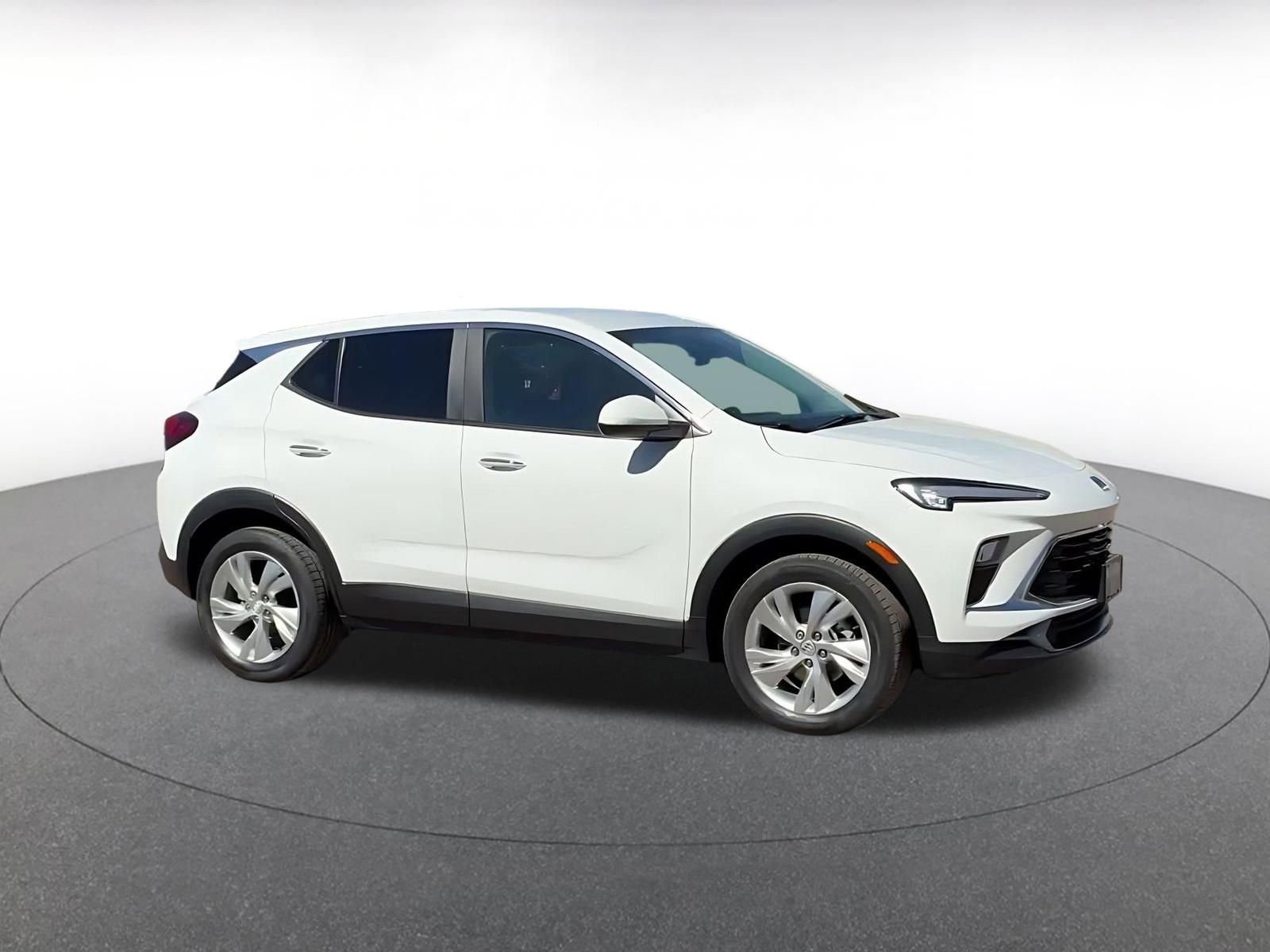 Thumbnail: 2025 Buick Encore GX - 2