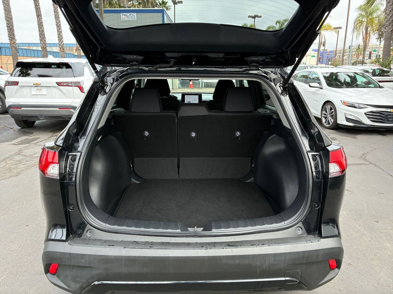 Thumbnail: 2025 Toyota Corolla Cross - 30