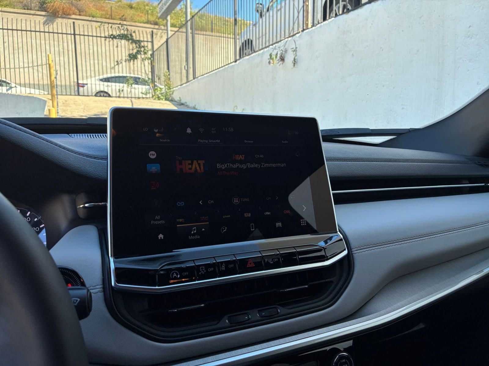 Thumbnail: 2025 Jeep Compass - 20