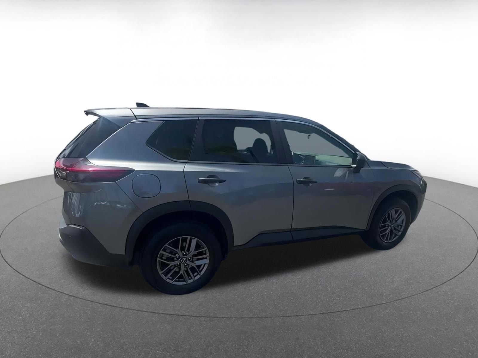 2023 Nissan Rogue S 15