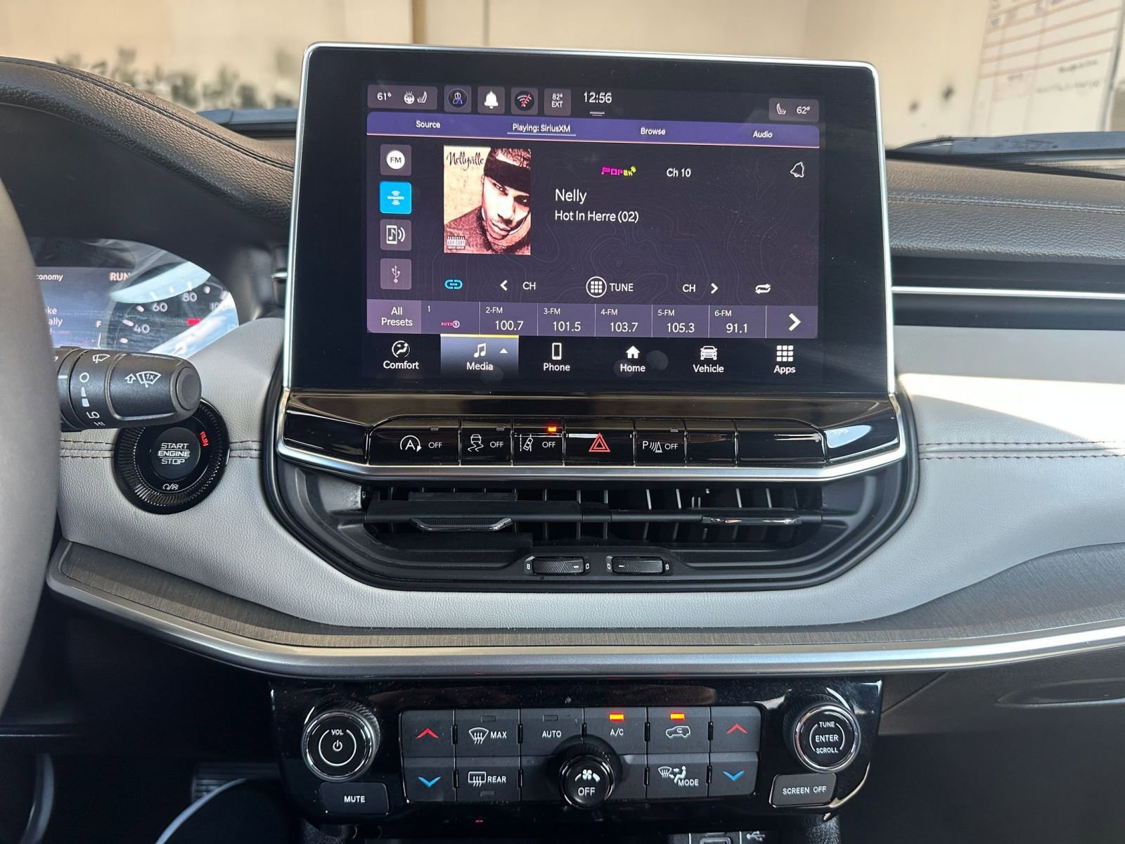 Thumbnail: 2025 Jeep Compass - 21