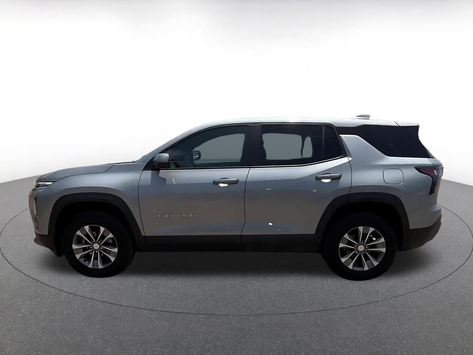 Thumbnail: 2025 Chevrolet Equinox - 9