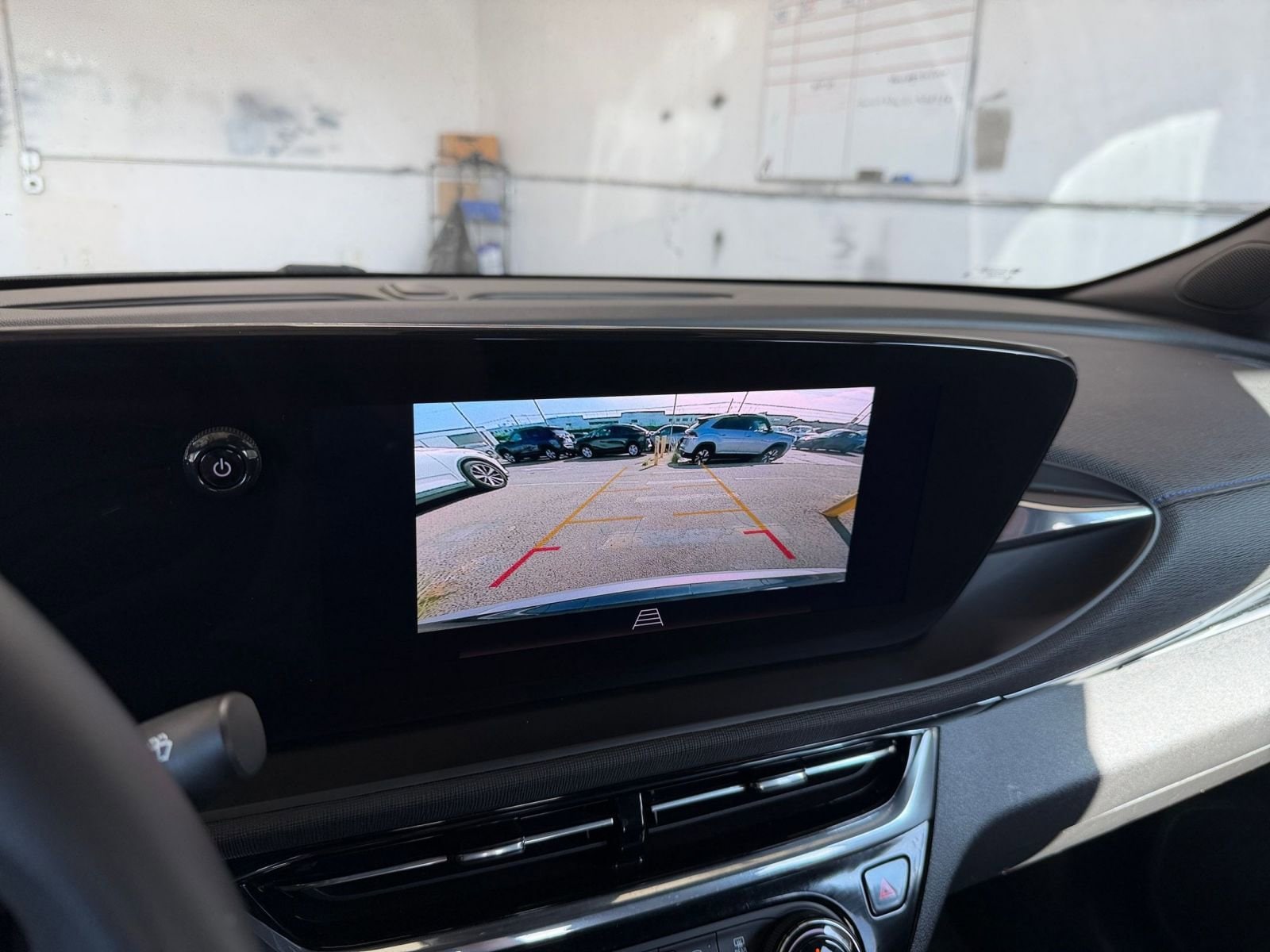 Thumbnail: 2025 Buick Envista - 17