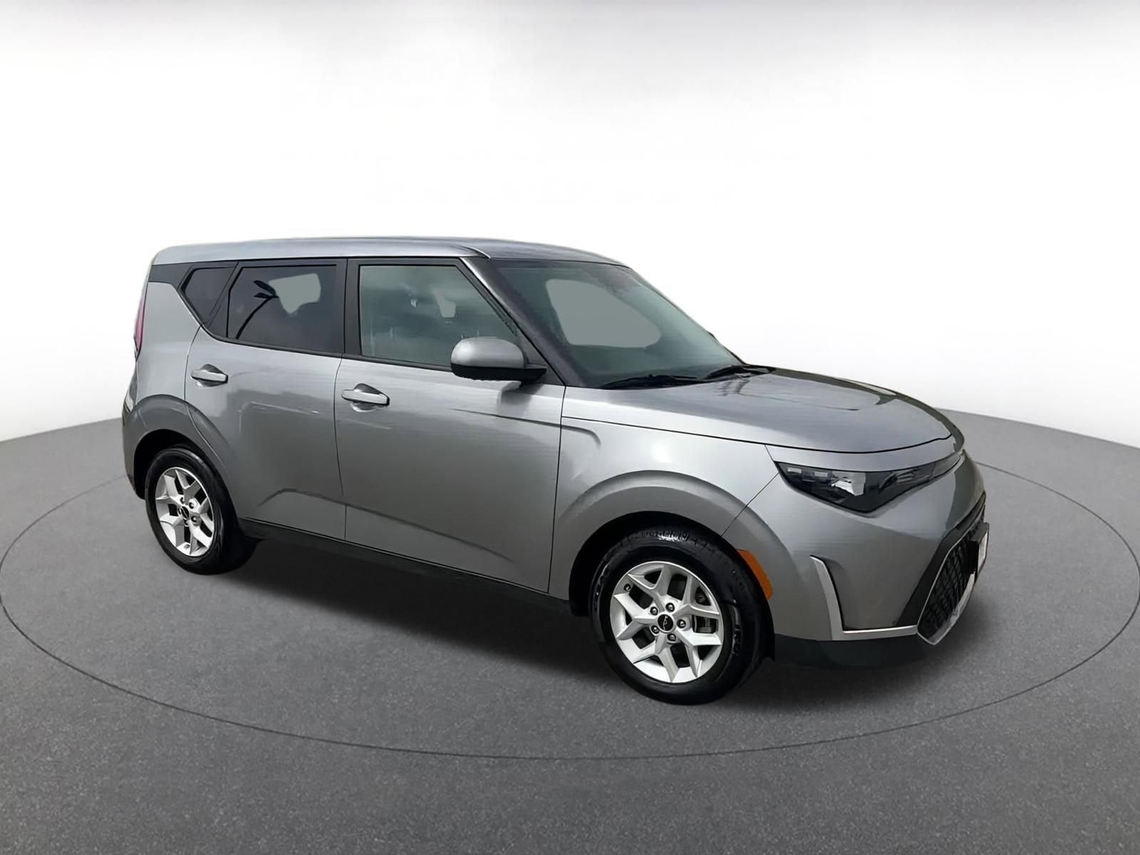 Thumbnail: 2023 Kia Soul - 2