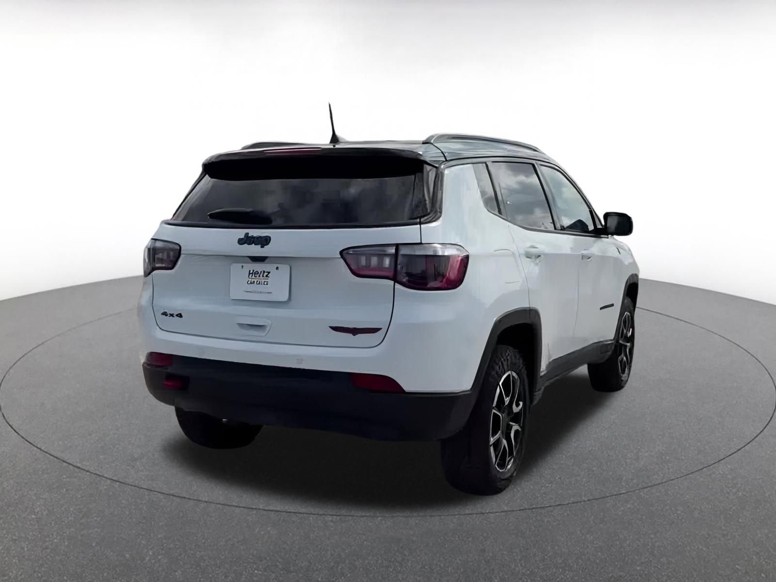 Thumbnail: 2025 Jeep Compass - 15