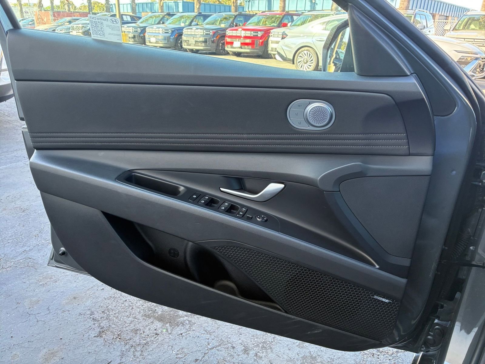 Thumbnail: 2025 Hyundai Elantra - 18