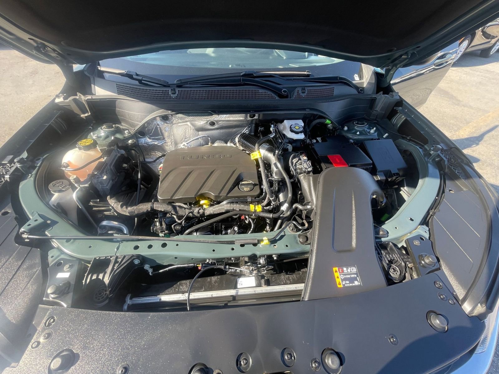 Thumbnail: 2025 Chevrolet Trax - 32