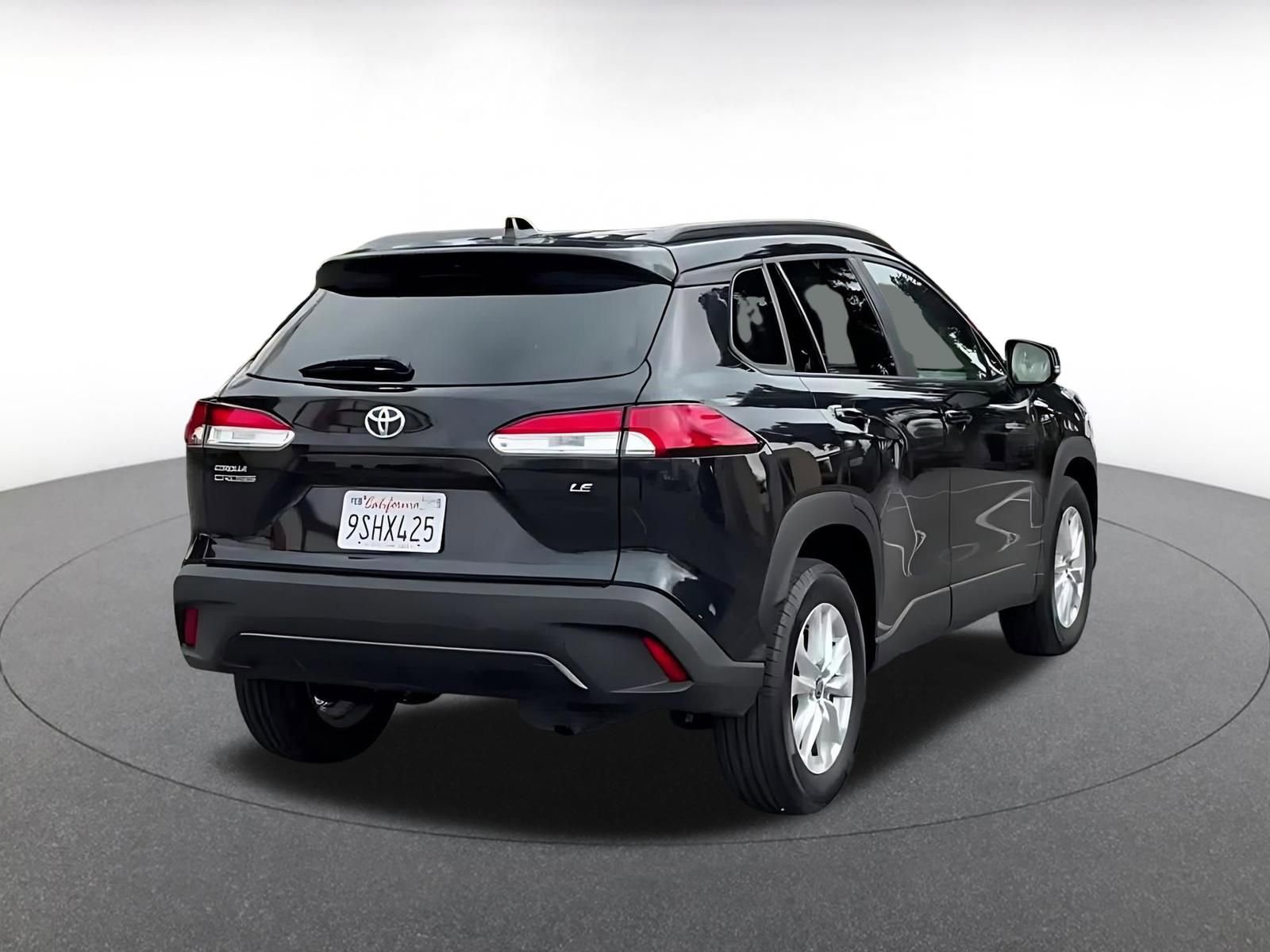 Thumbnail: 2025 Toyota Corolla Cross - 14