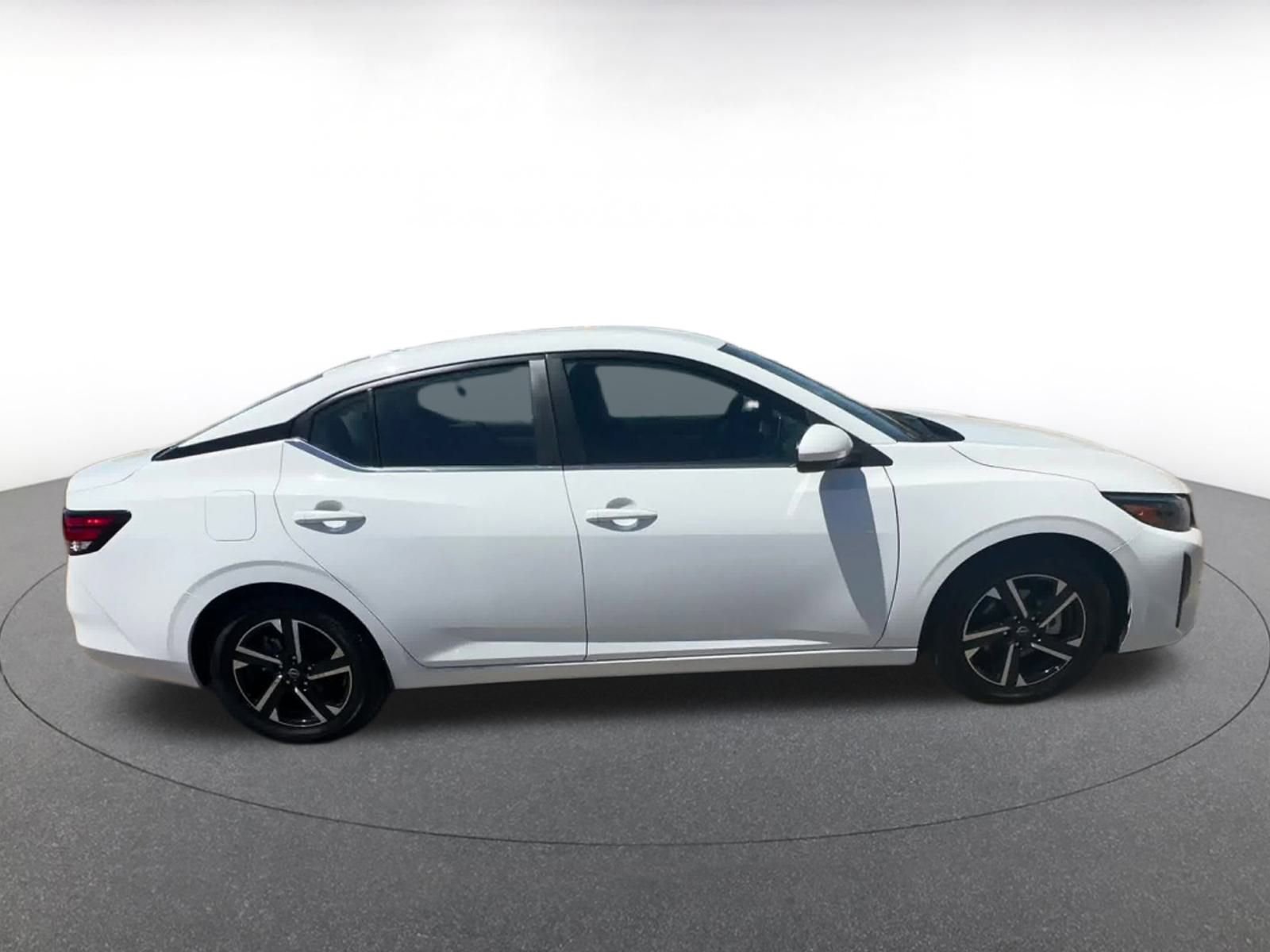 Thumbnail: 2024 Nissan Sentra - 15