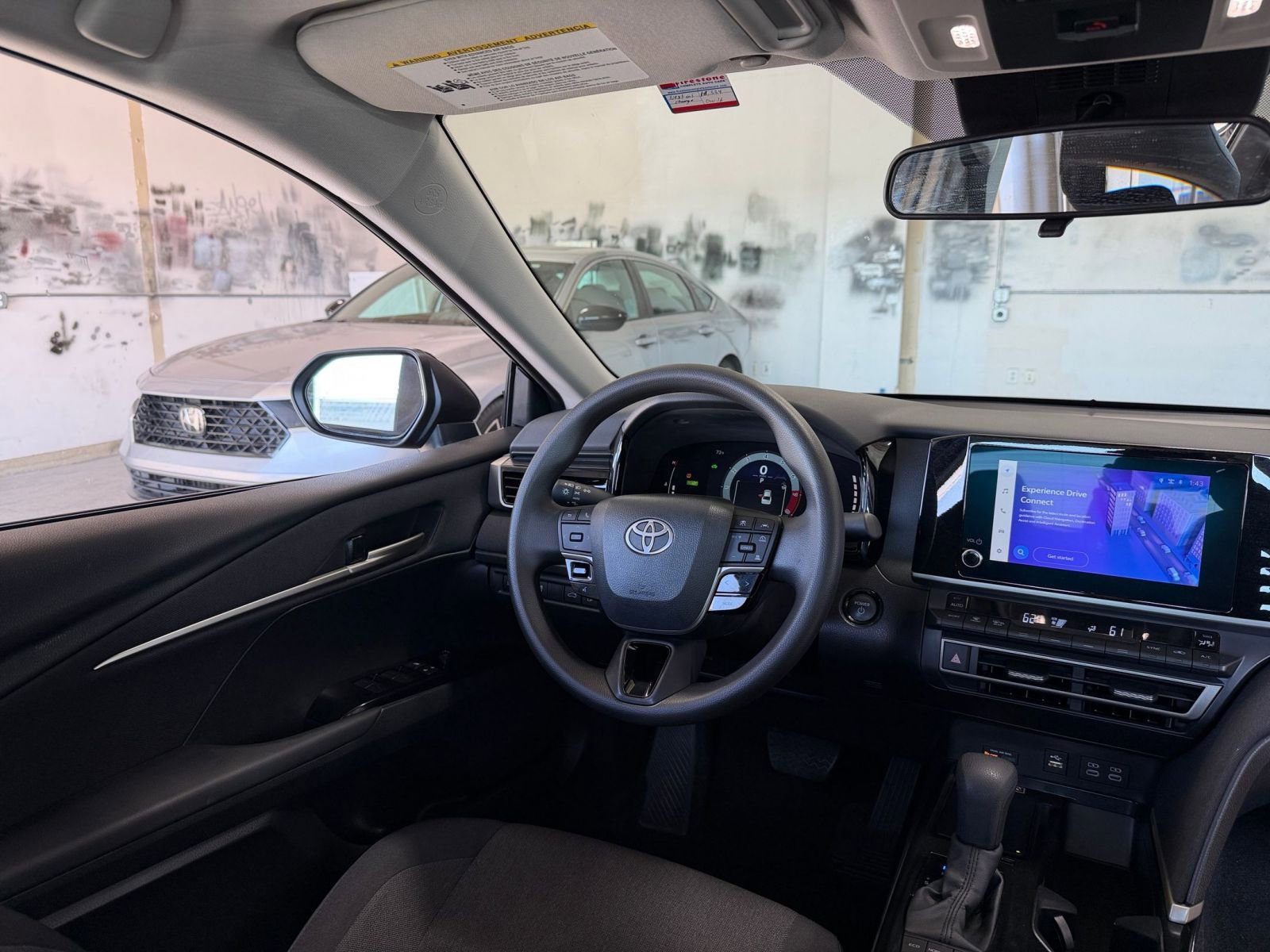 Thumbnail: 2025 Toyota Camry - 33