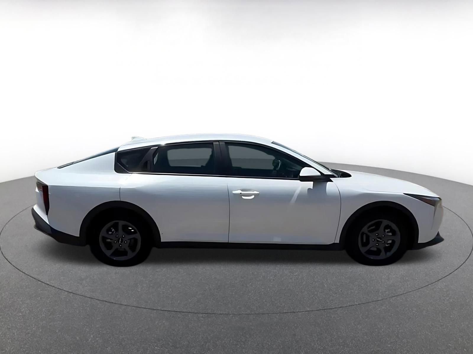Thumbnail: 2025 Kia K4 - 16