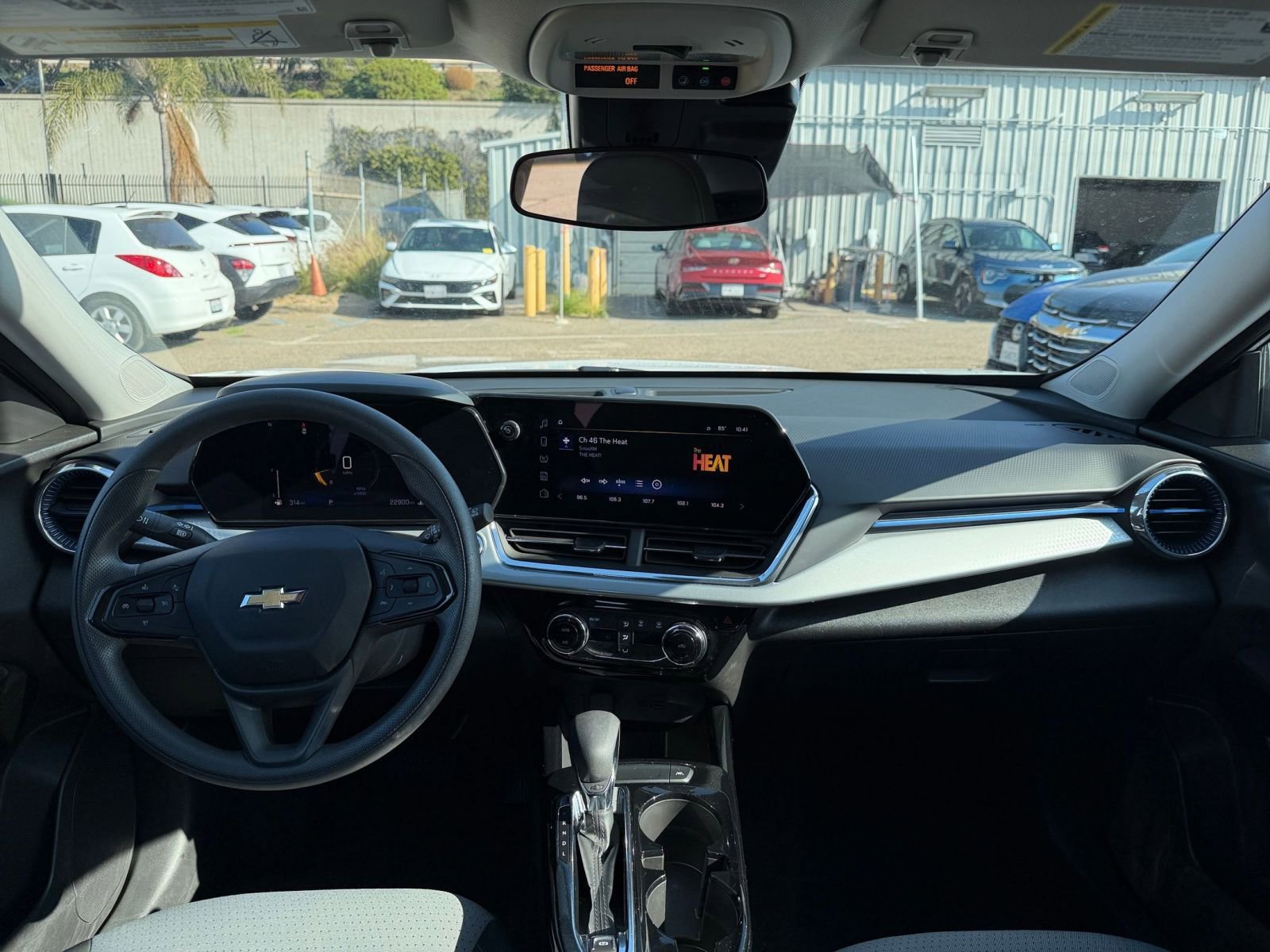 Thumbnail: 2025 Chevrolet Trax - 31