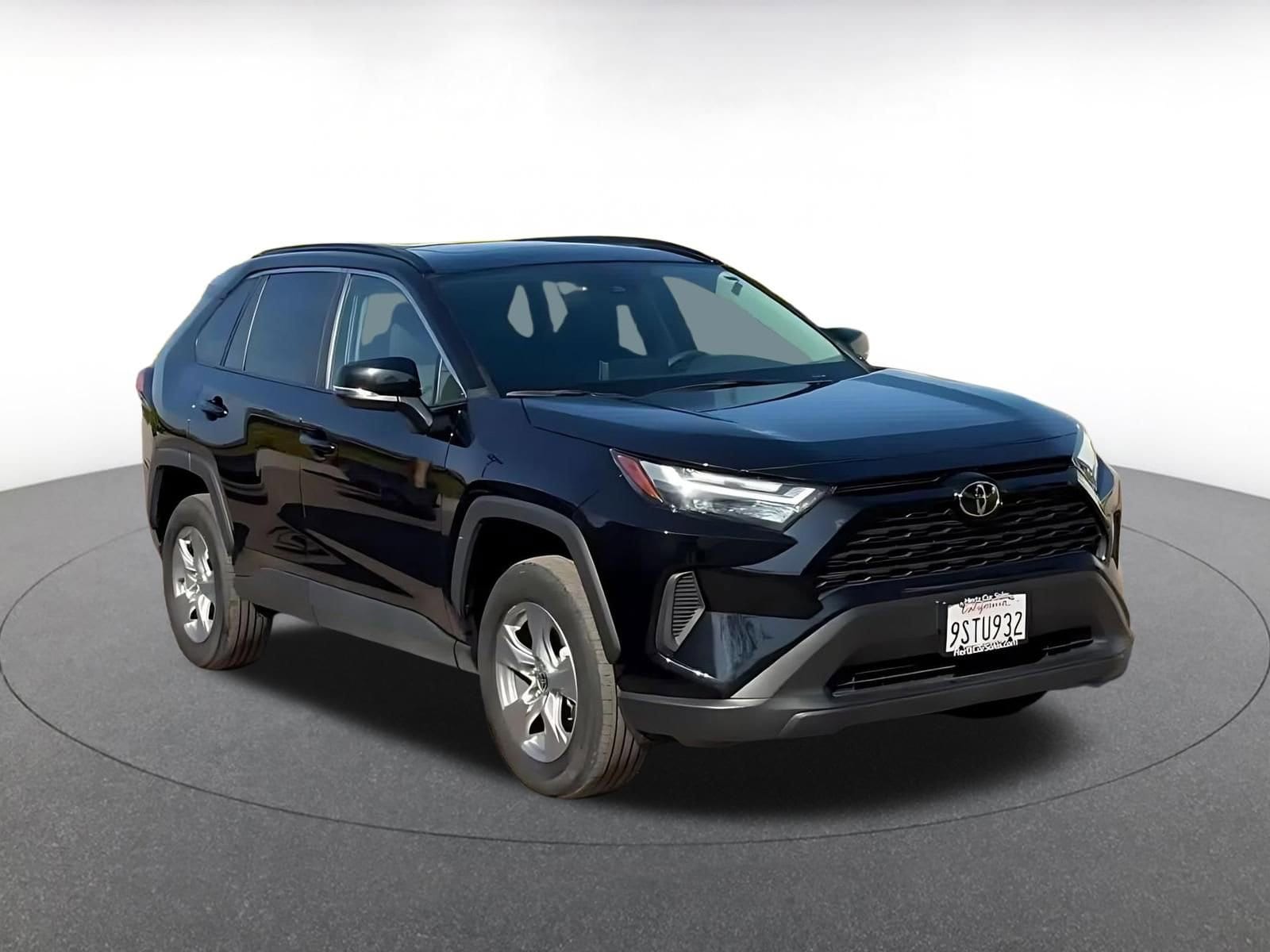 Thumbnail: 2025 Toyota RAV4 - 2