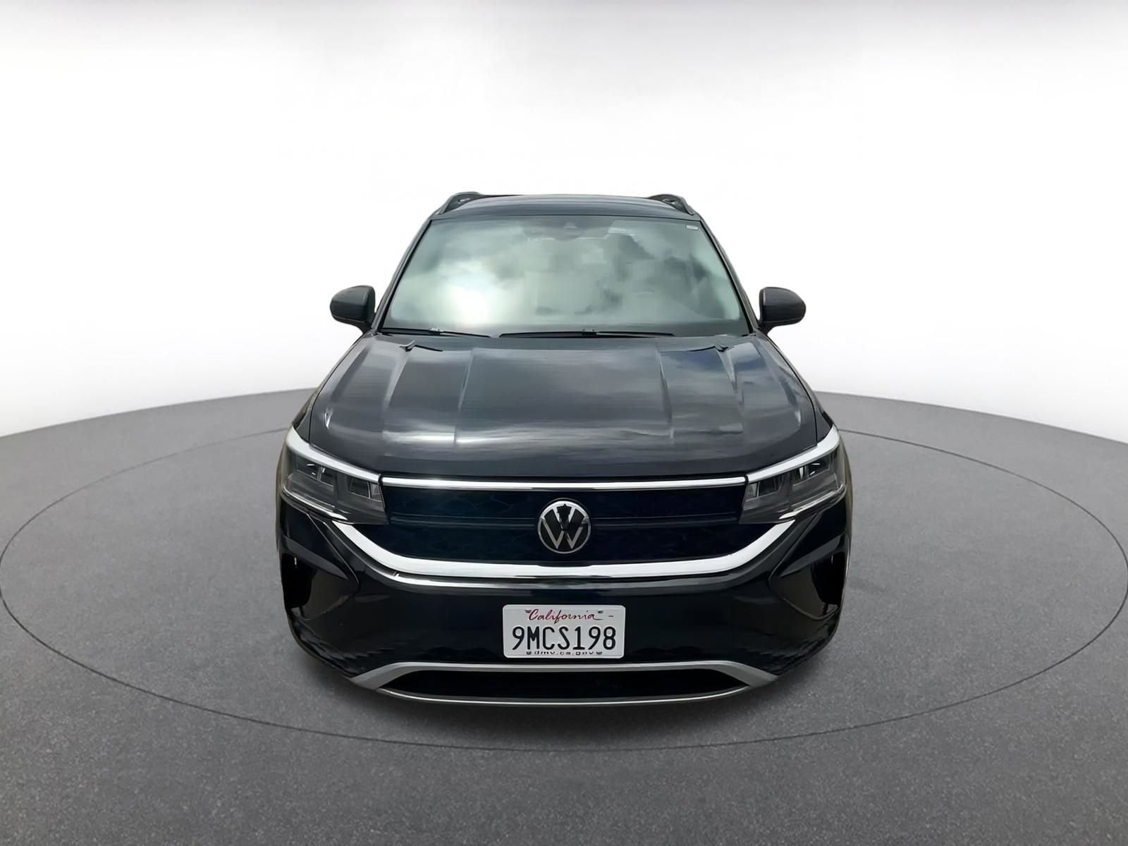 Thumbnail: 2024 Volkswagen Taos - 4