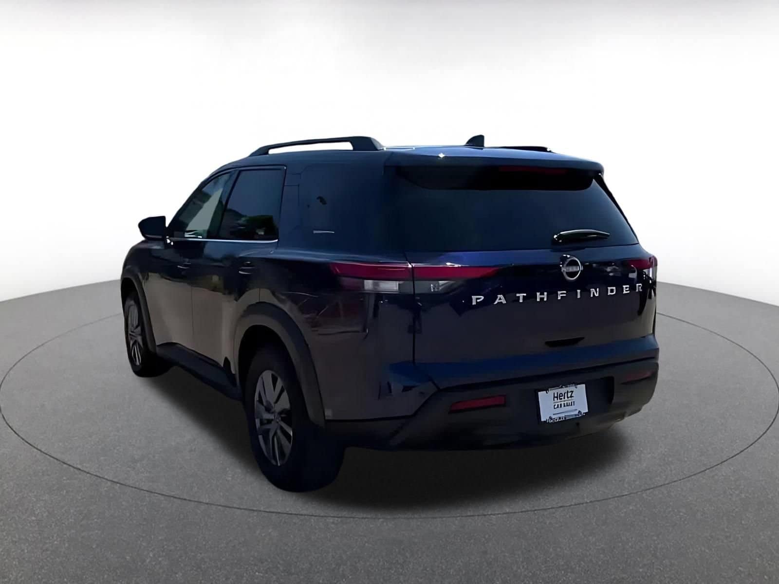 Thumbnail: 2025 Nissan Pathfinder - 10