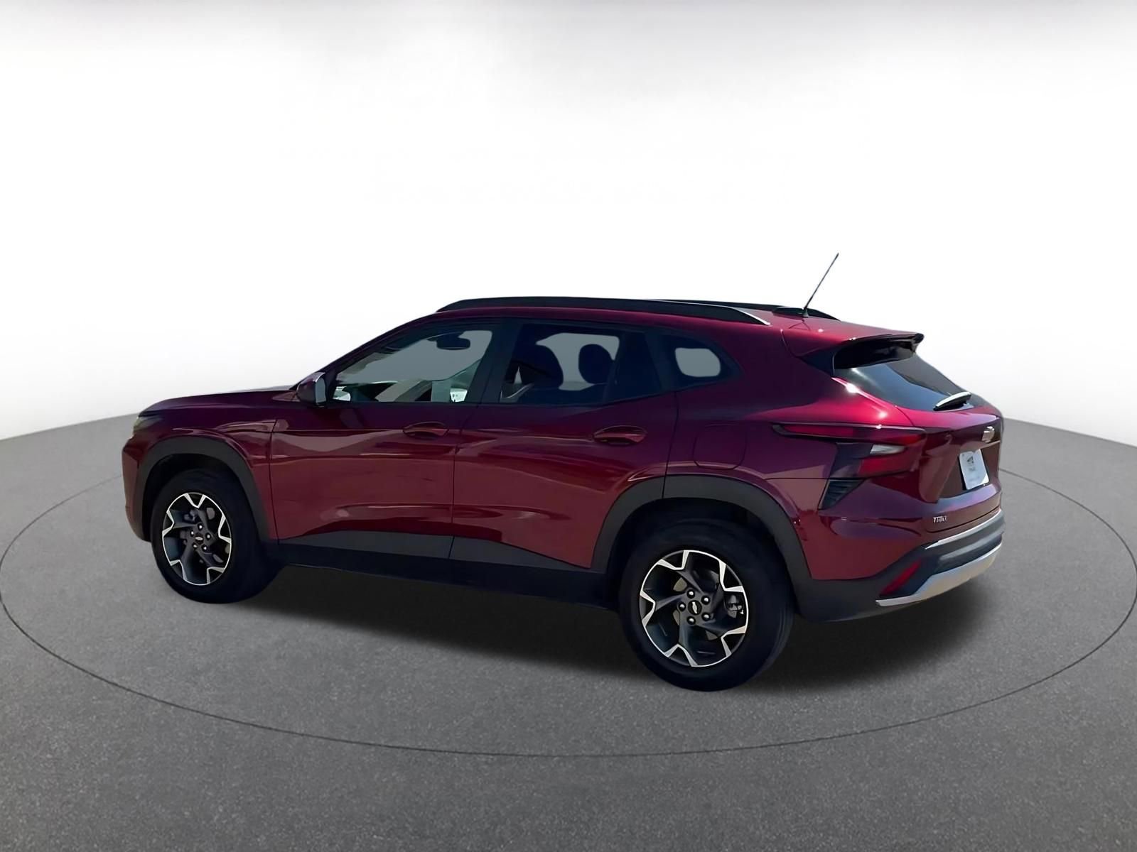 Thumbnail: 2025 Chevrolet Trax - 10