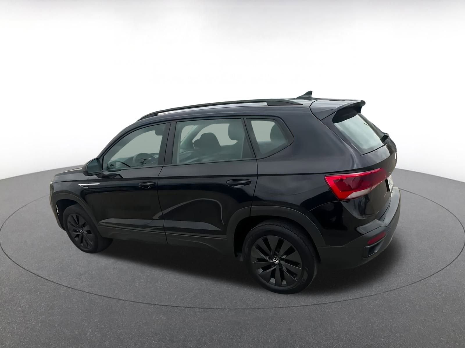 Thumbnail: 2024 Volkswagen Taos - 10