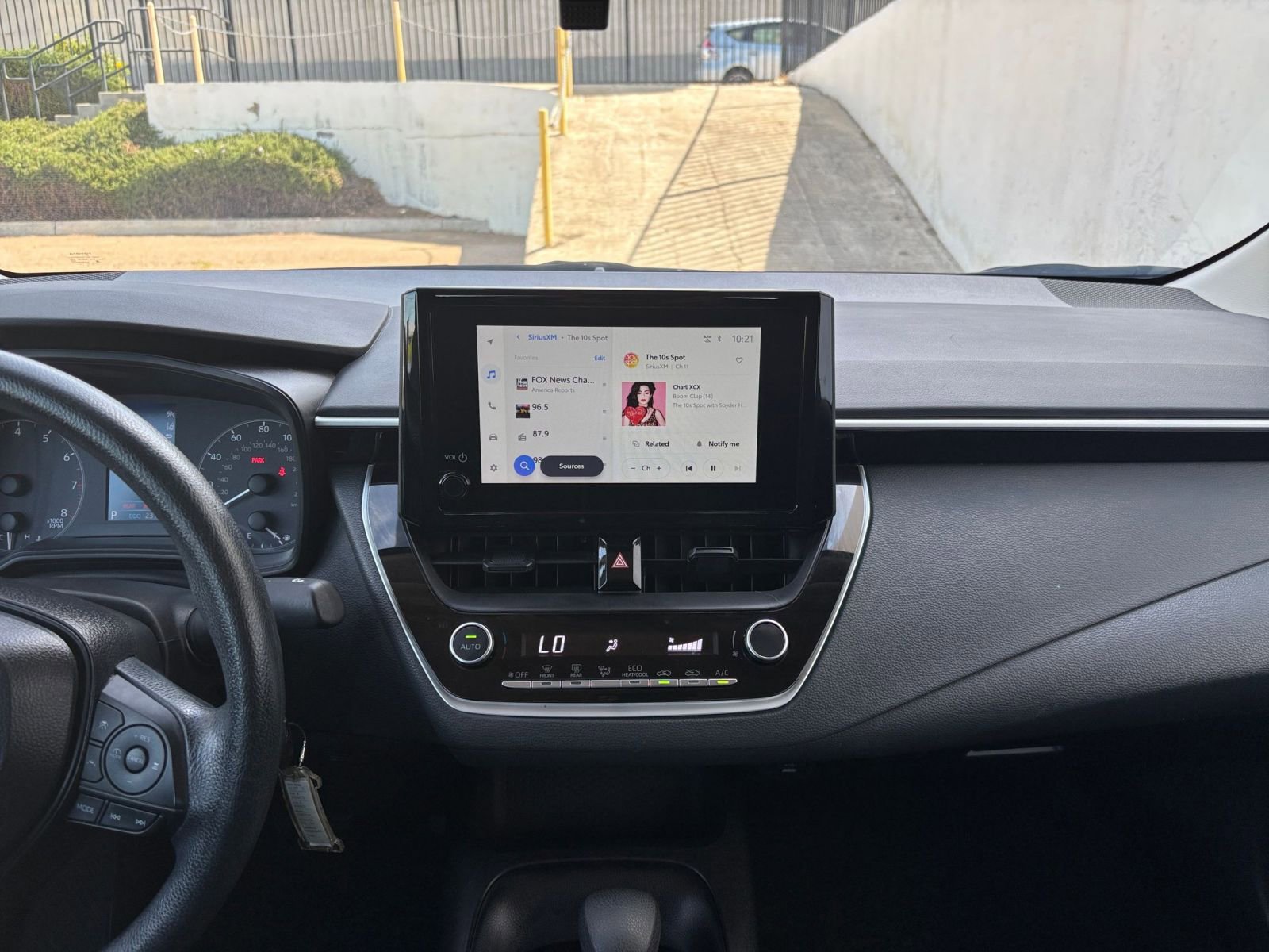 Thumbnail: 2025 Toyota Corolla - 17