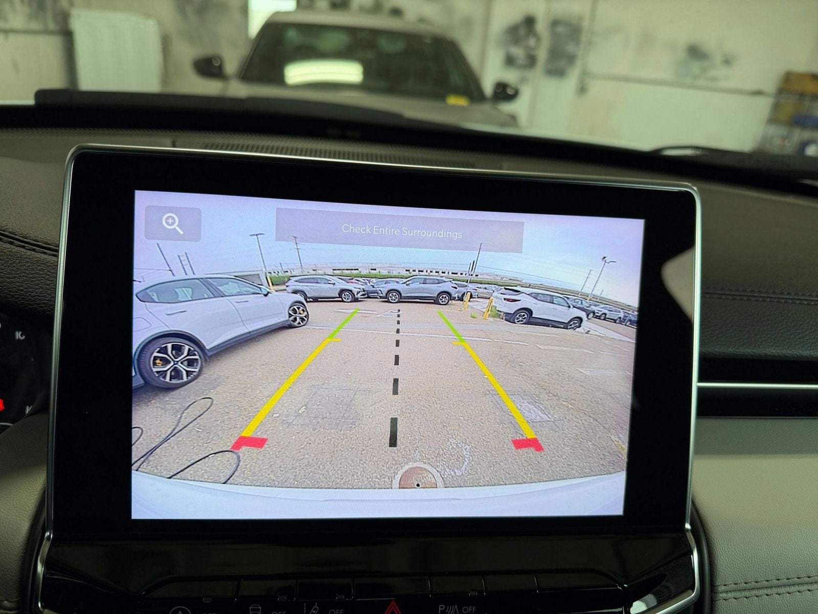 Thumbnail: 2025 Jeep Compass - 17