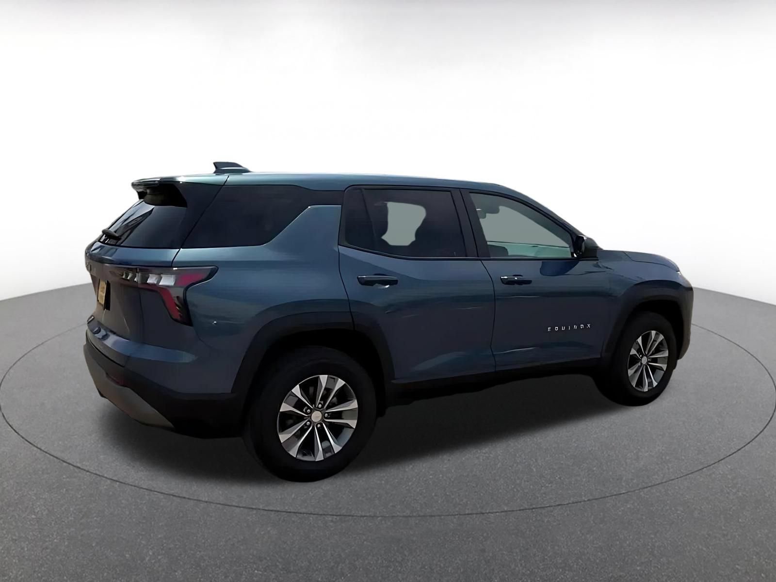 Thumbnail: 2025 Chevrolet Equinox - 15