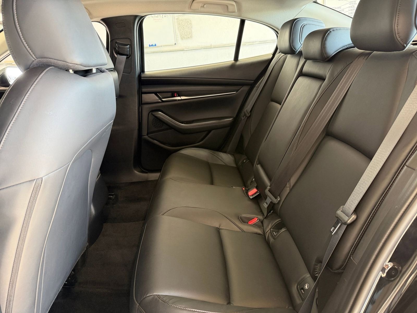 Thumbnail: 2025 Mazda Mazda3 - 24