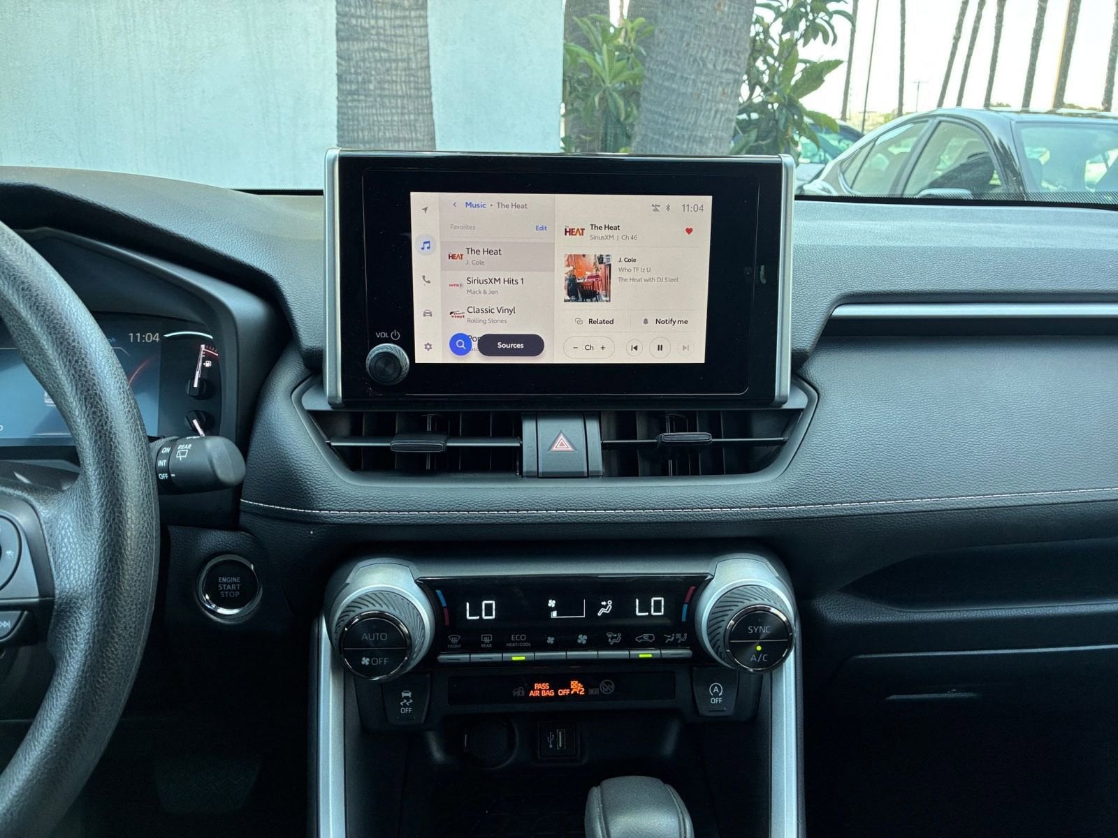 Thumbnail: 2025 Toyota RAV4 - 17