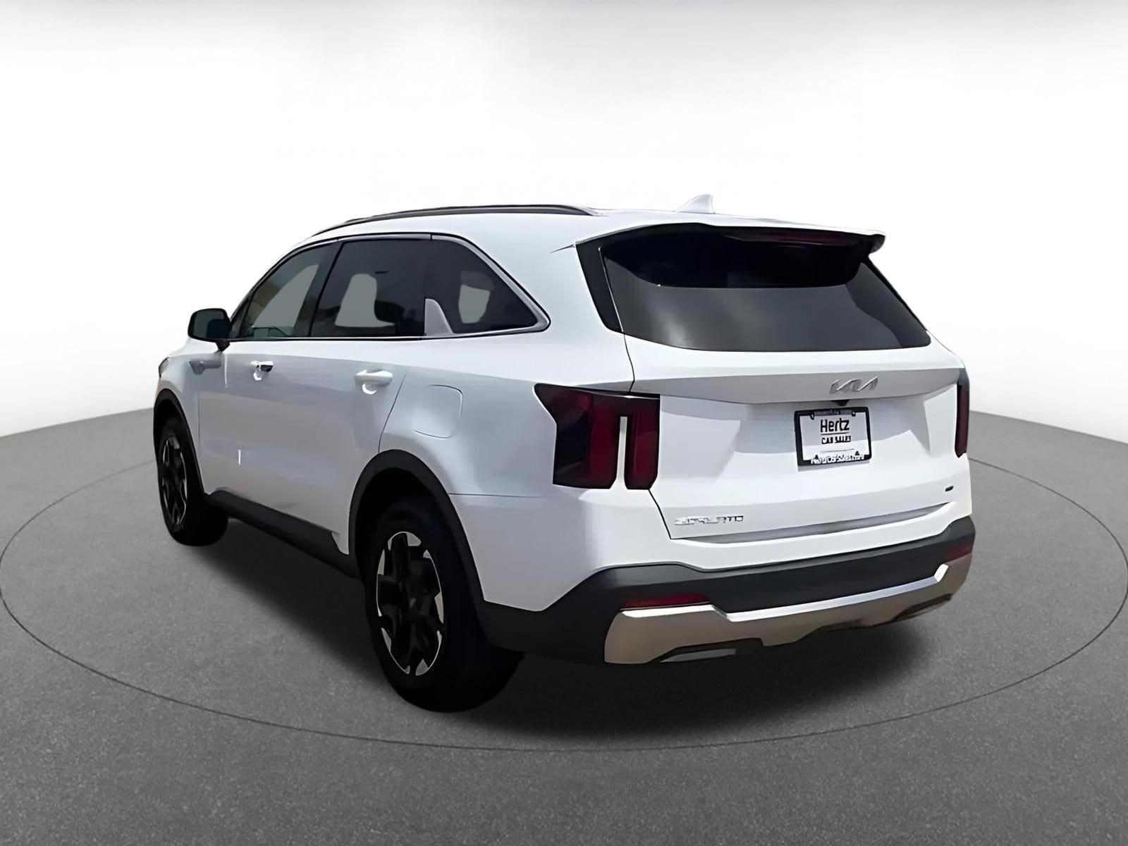 Thumbnail: 2024 Kia Sorento - 11