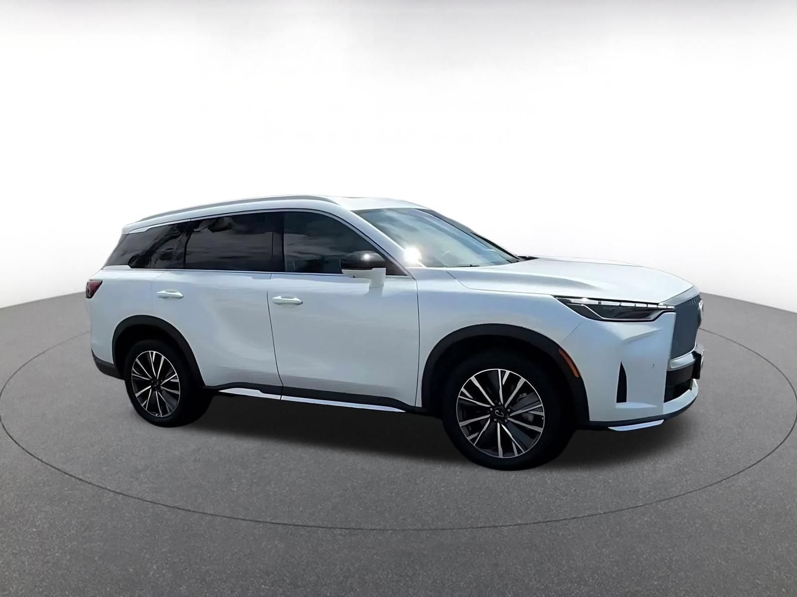 Thumbnail: 2026 INFINITI QX60 - 2