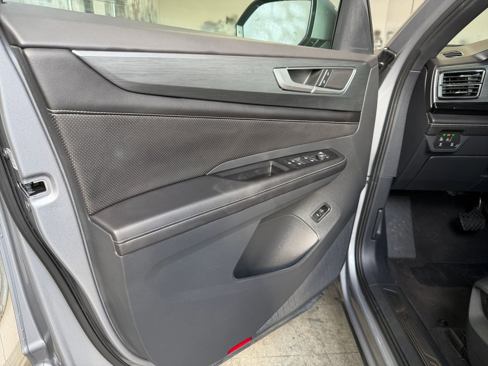 Thumbnail: 2025 Volkswagen Atlas - 20