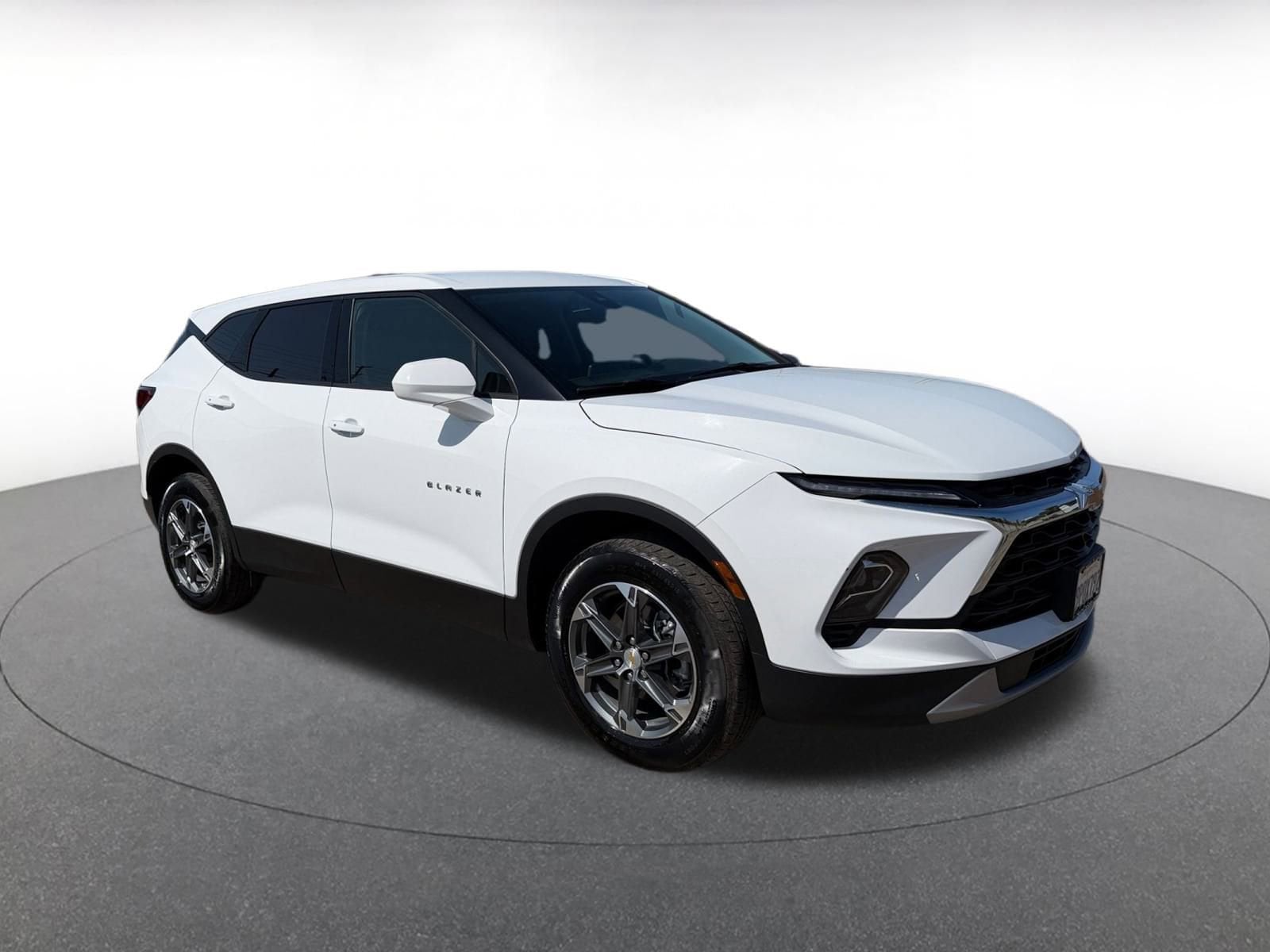 Thumbnail: 2025 Chevrolet Blazer - 1