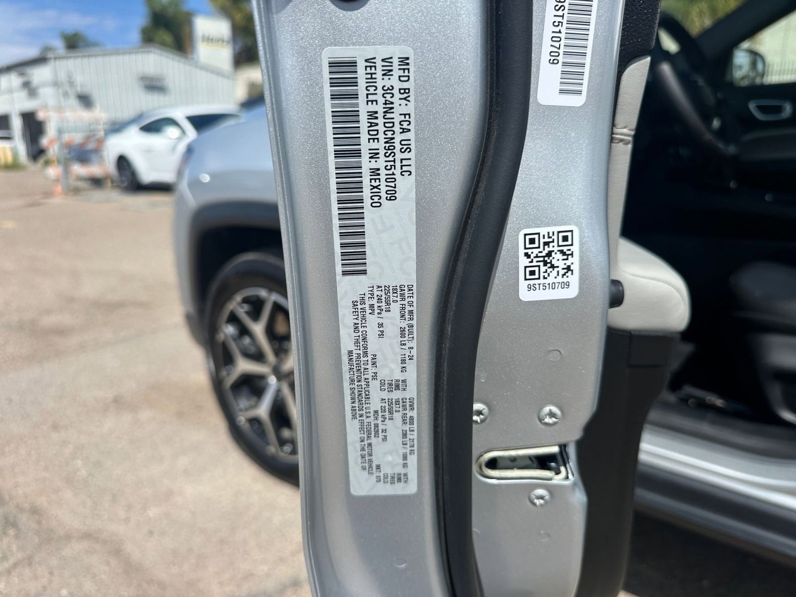 Thumbnail: 2025 Jeep Compass - 29