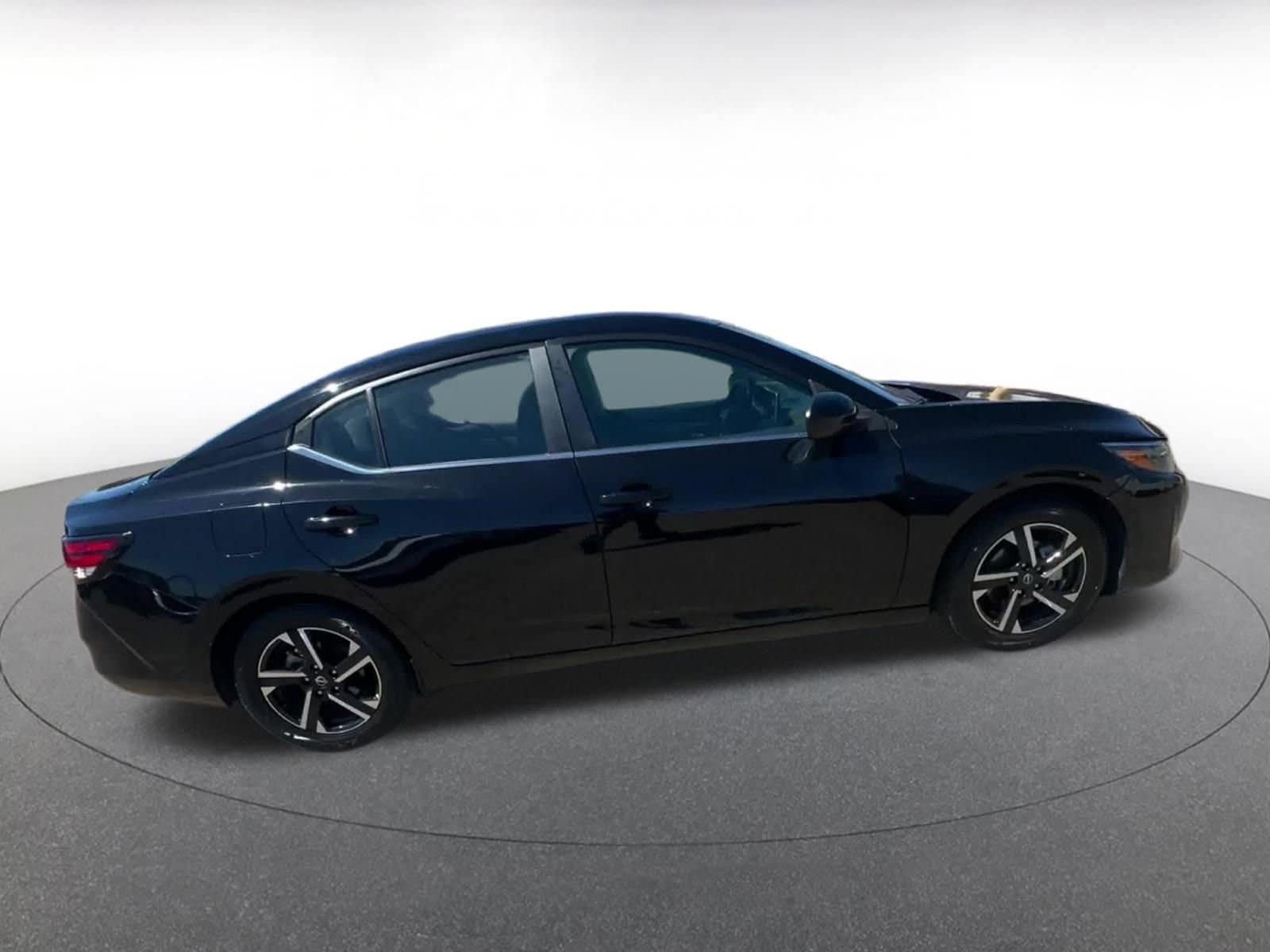 Thumbnail: 2024 Nissan Sentra - 16