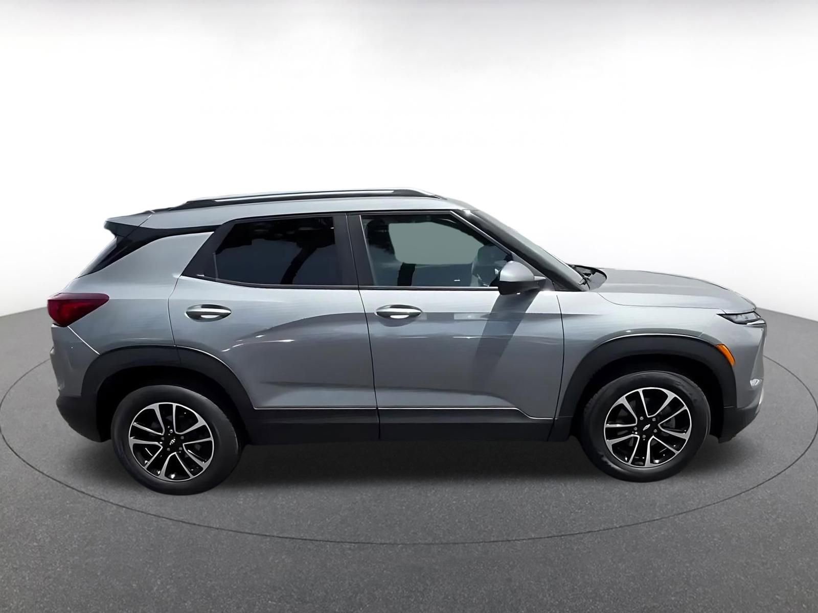 Thumbnail: 2025 Chevrolet TrailBlazer - 16